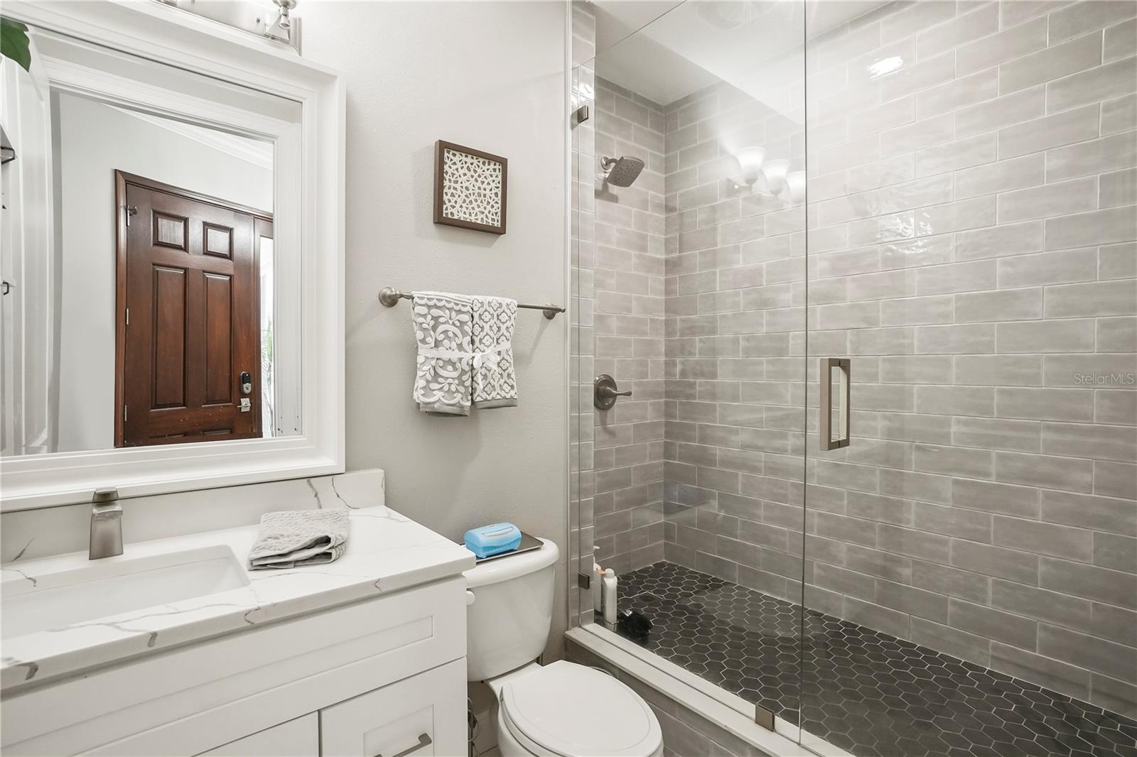 Image 6 of 54 For 1003 Bellasol Way 9203