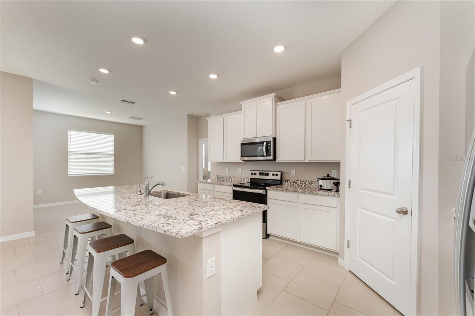 Image 12 of 30 For 12436 Shining Willow Street