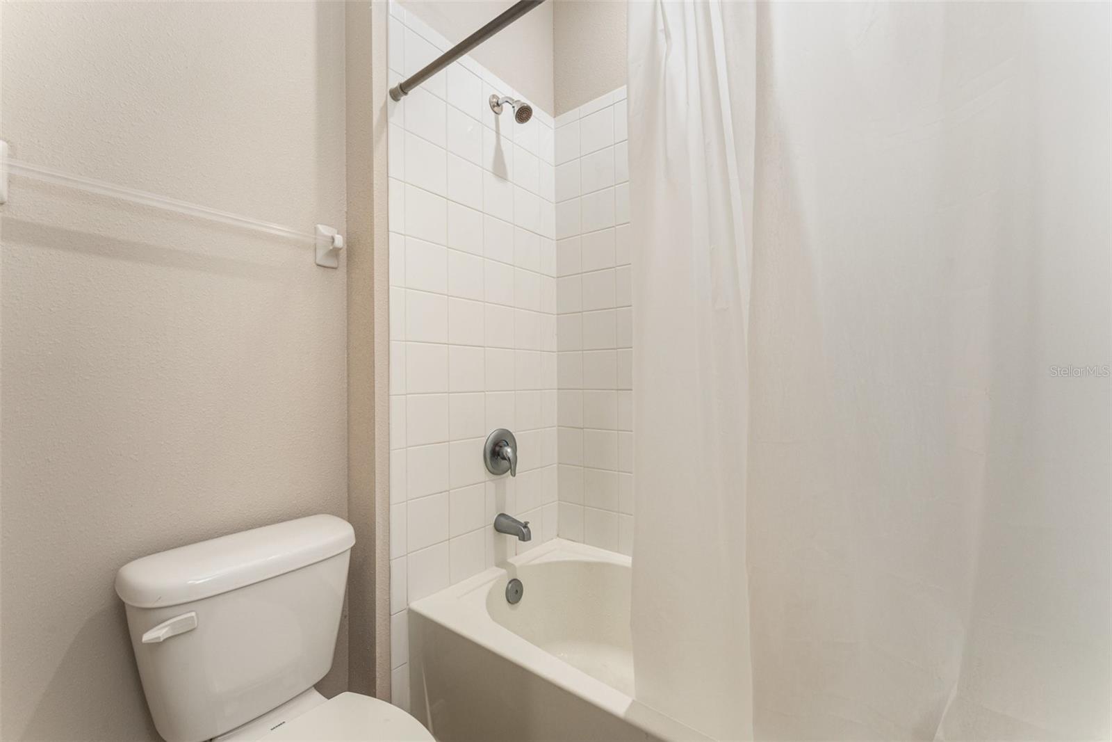 Image 22 of 30 For 12436 Shining Willow Street