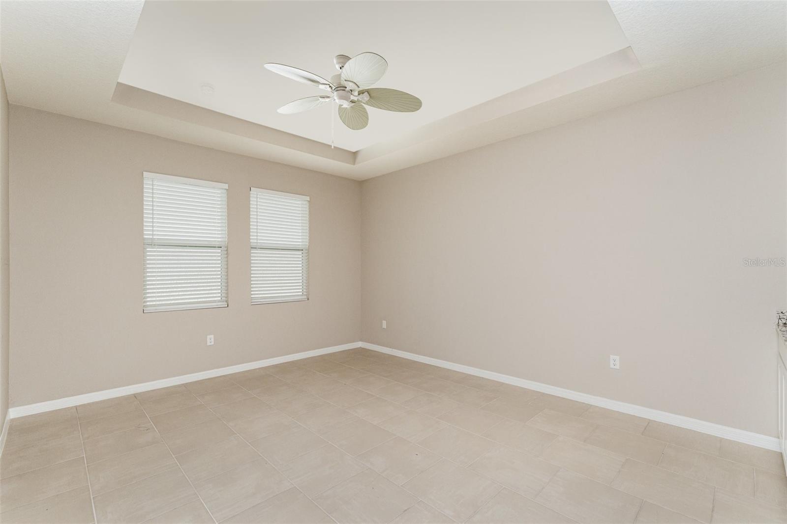 Image 23 of 30 For 12436 Shining Willow Street