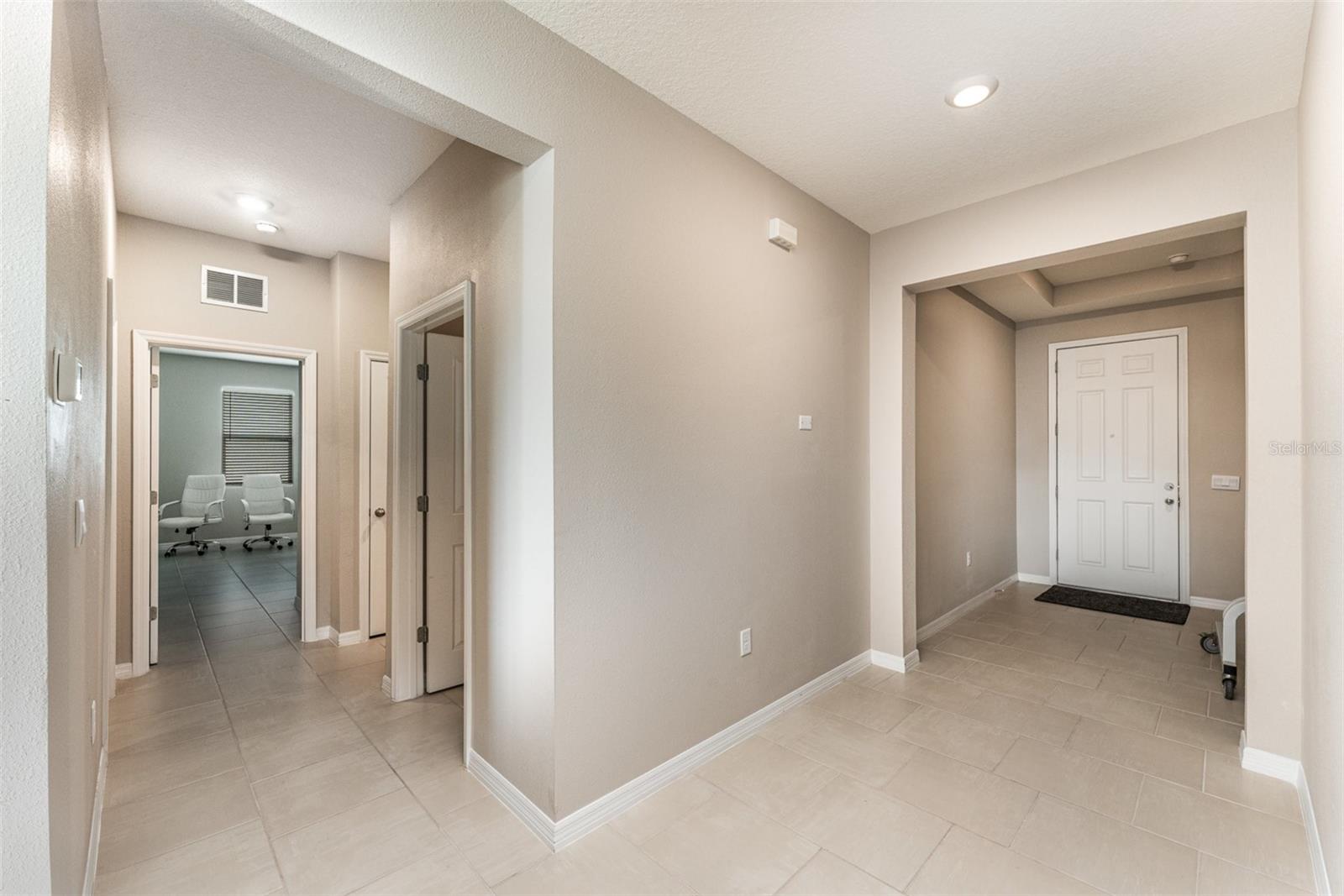 Image 4 of 30 For 12436 Shining Willow Street