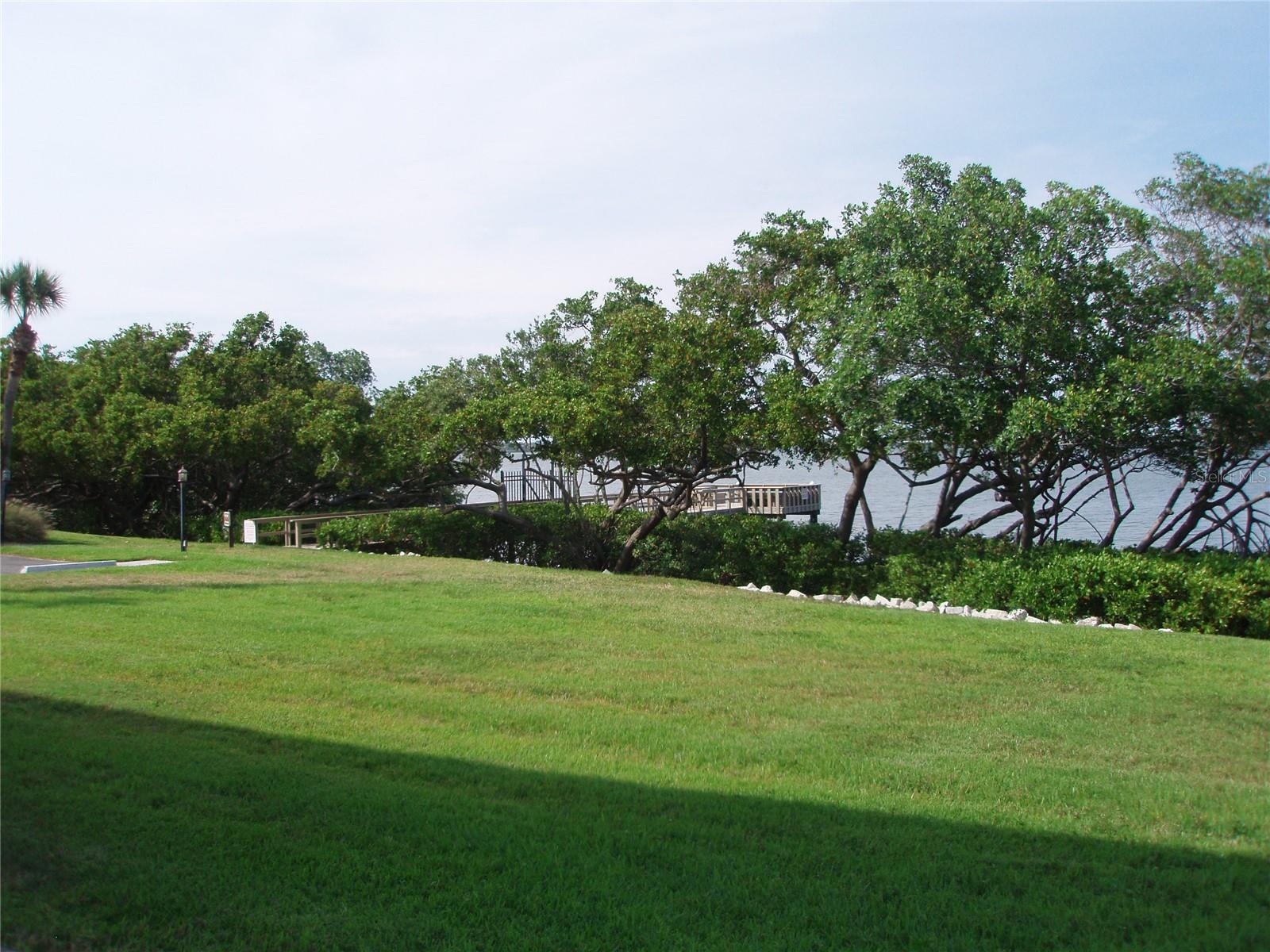 Image 12 of 20 For 2980 Haines Bayshore Road 124
