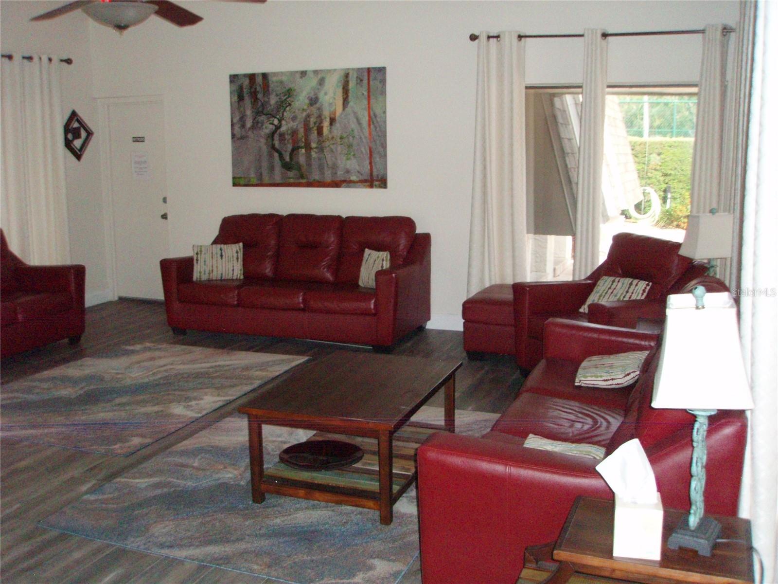Image 14 of 20 For 2980 Haines Bayshore Road 124