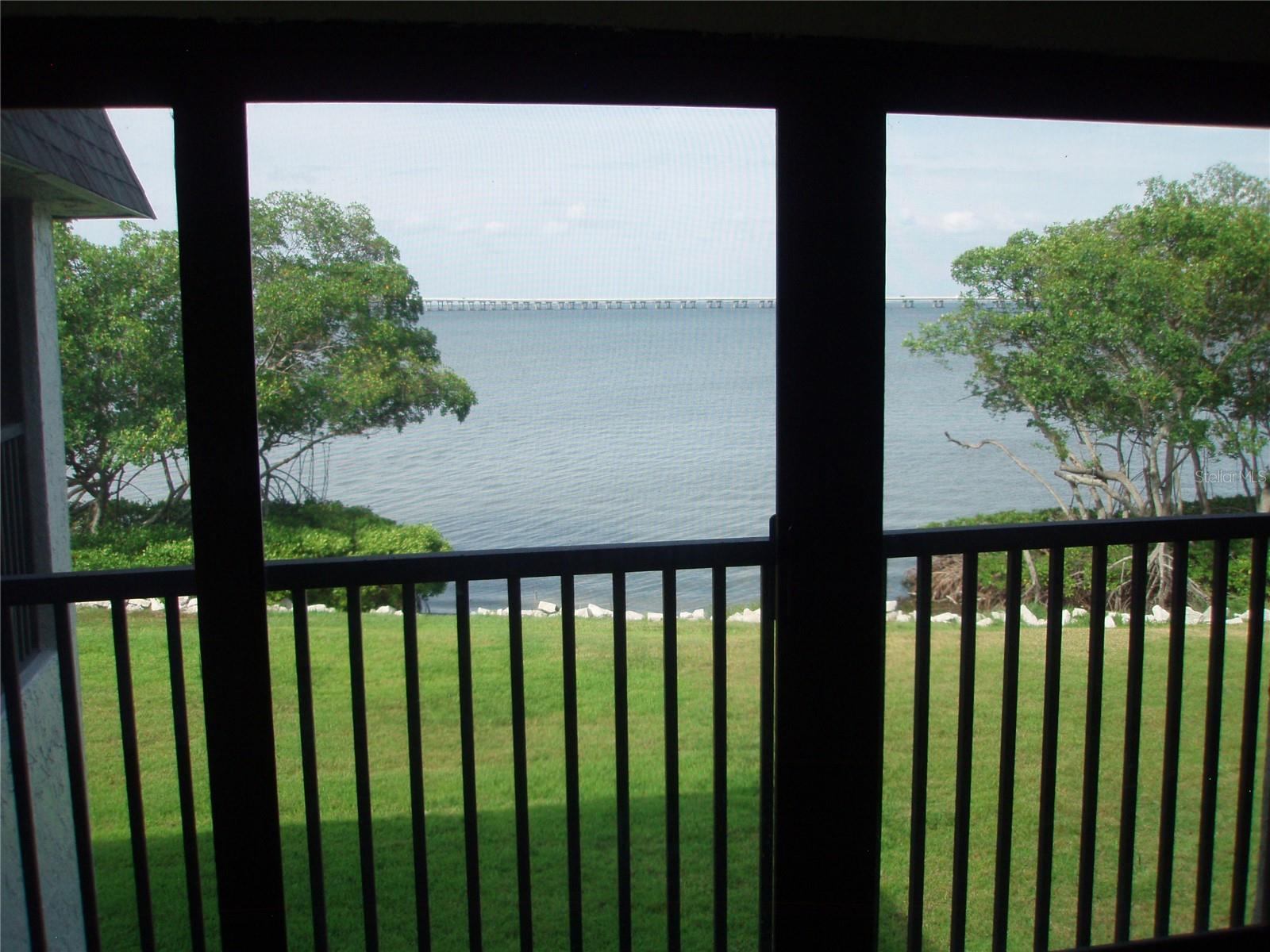 Image 7 of 20 For 2980 Haines Bayshore Road 124