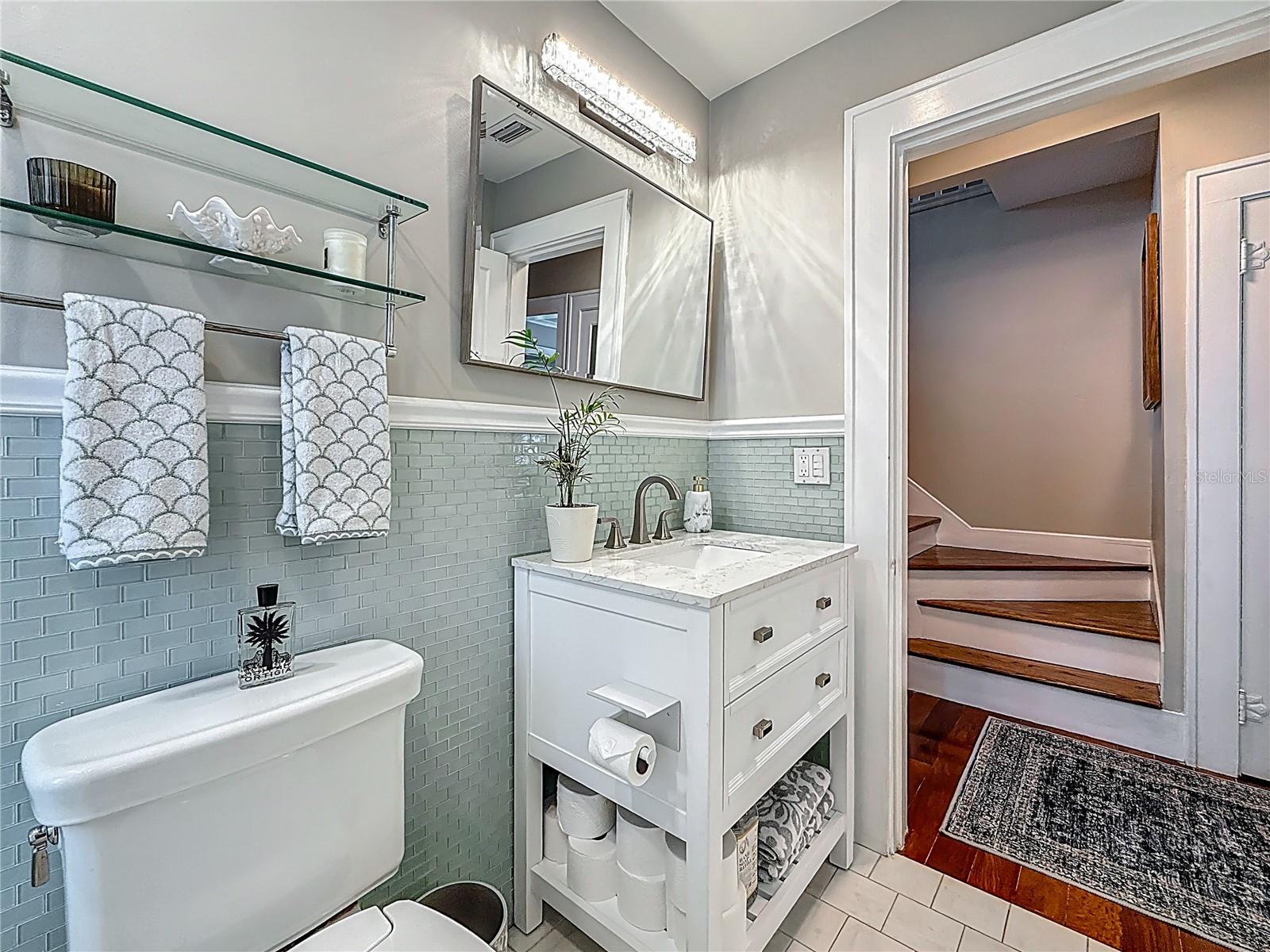 Image 34 of 60 For 231 15th Avenue Ne