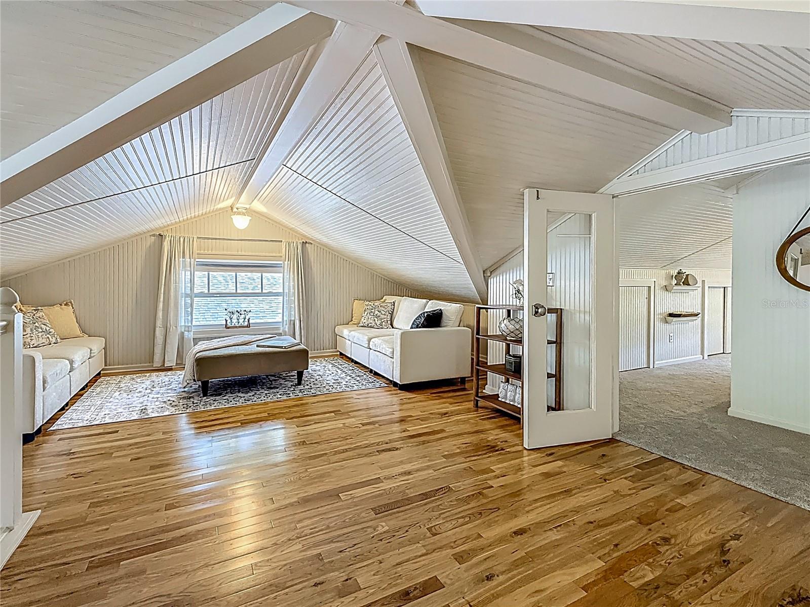 Image 38 of 60 For 231 15th Avenue Ne