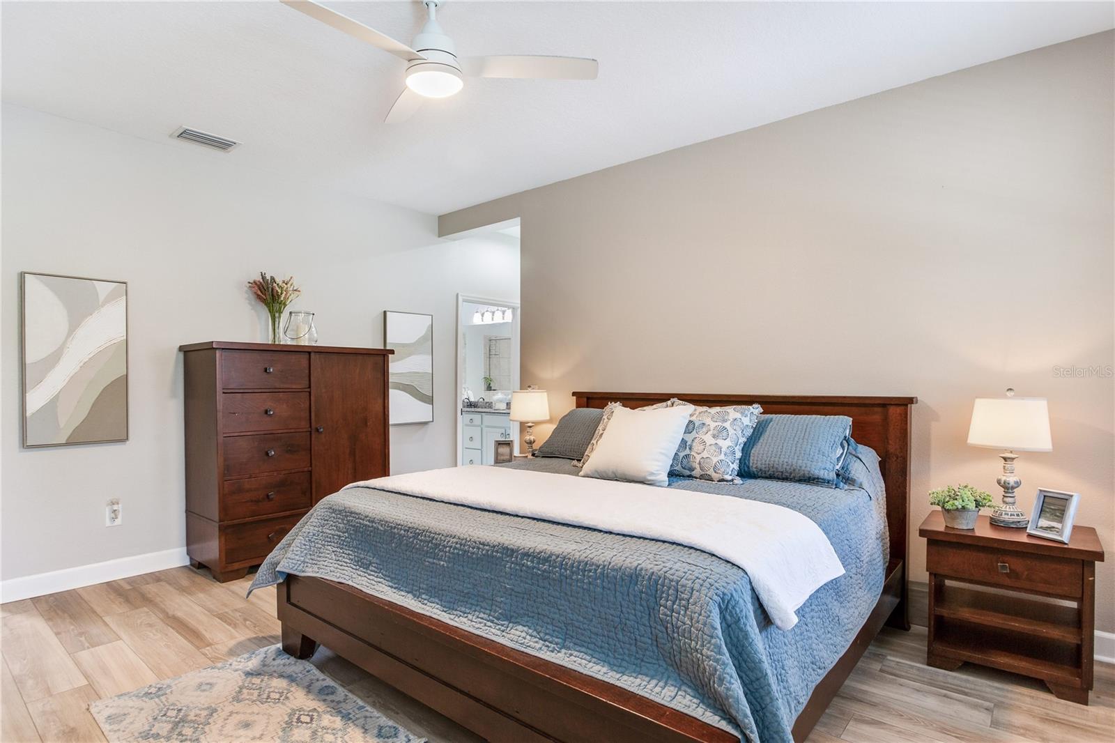 Image 40 of 86 For 11320 Lazy Hickory Lane