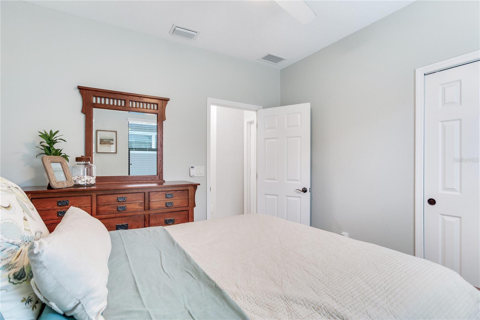 Image 54 of 86 For 11320 Lazy Hickory Lane
