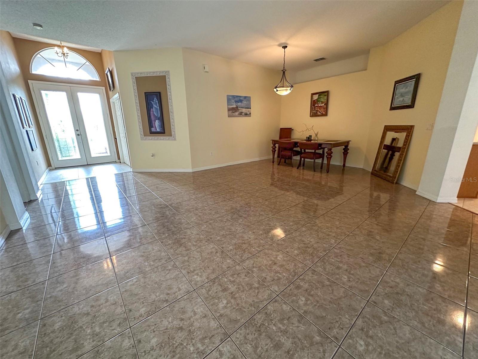 Image 4 of 100 For 2349 Wood Pointe Drive