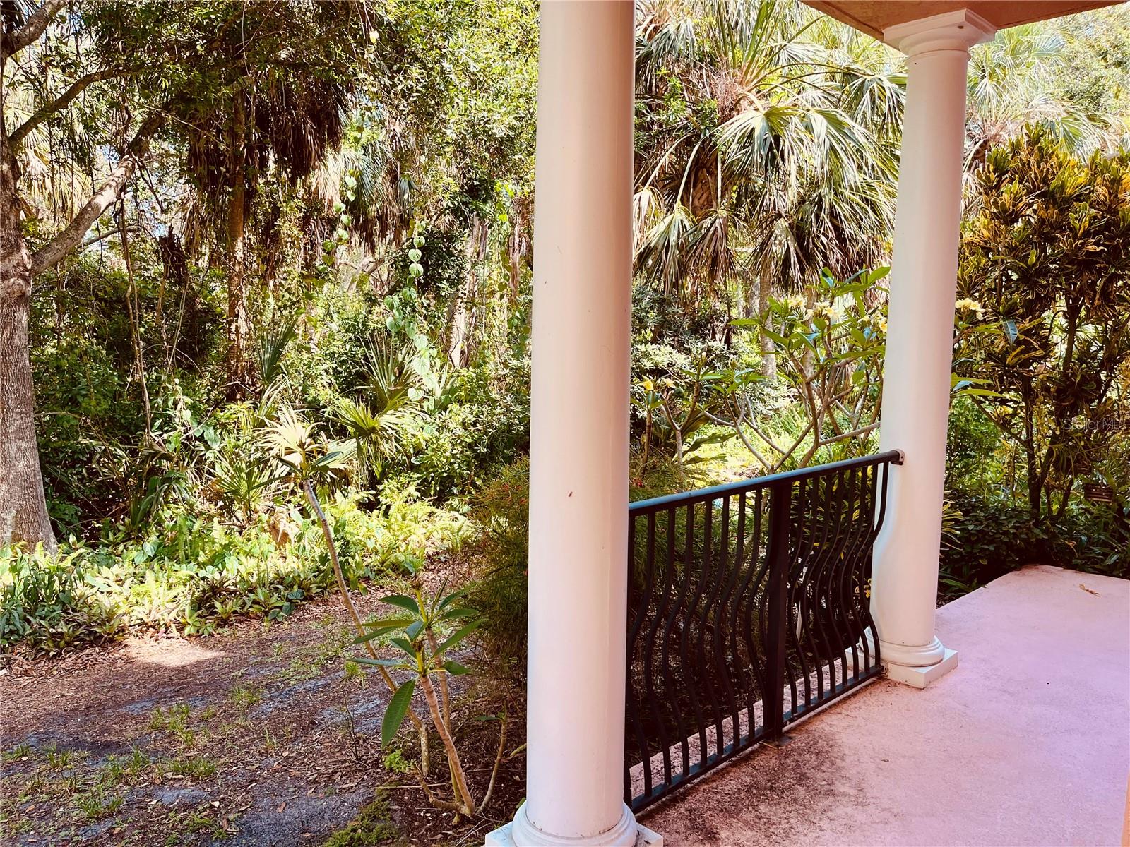 Image 9 of 52 For 184 Banyan Bay Drive
