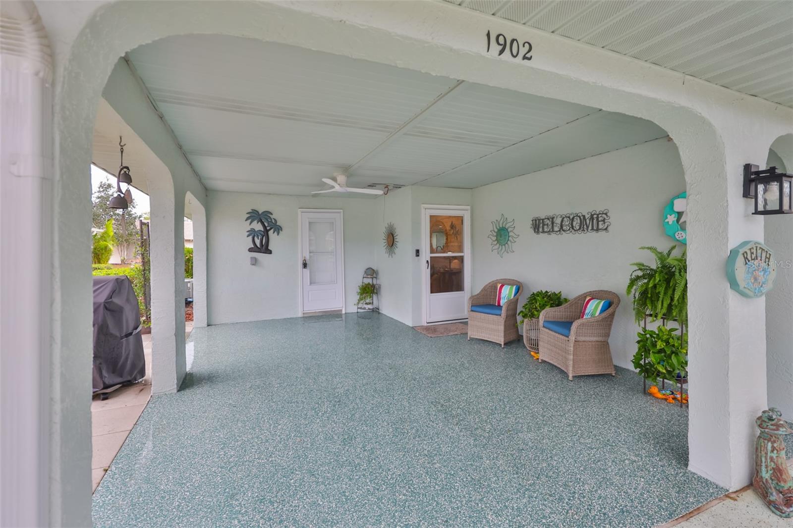 Image 4 of 74 For 1902 Hanson Court 308