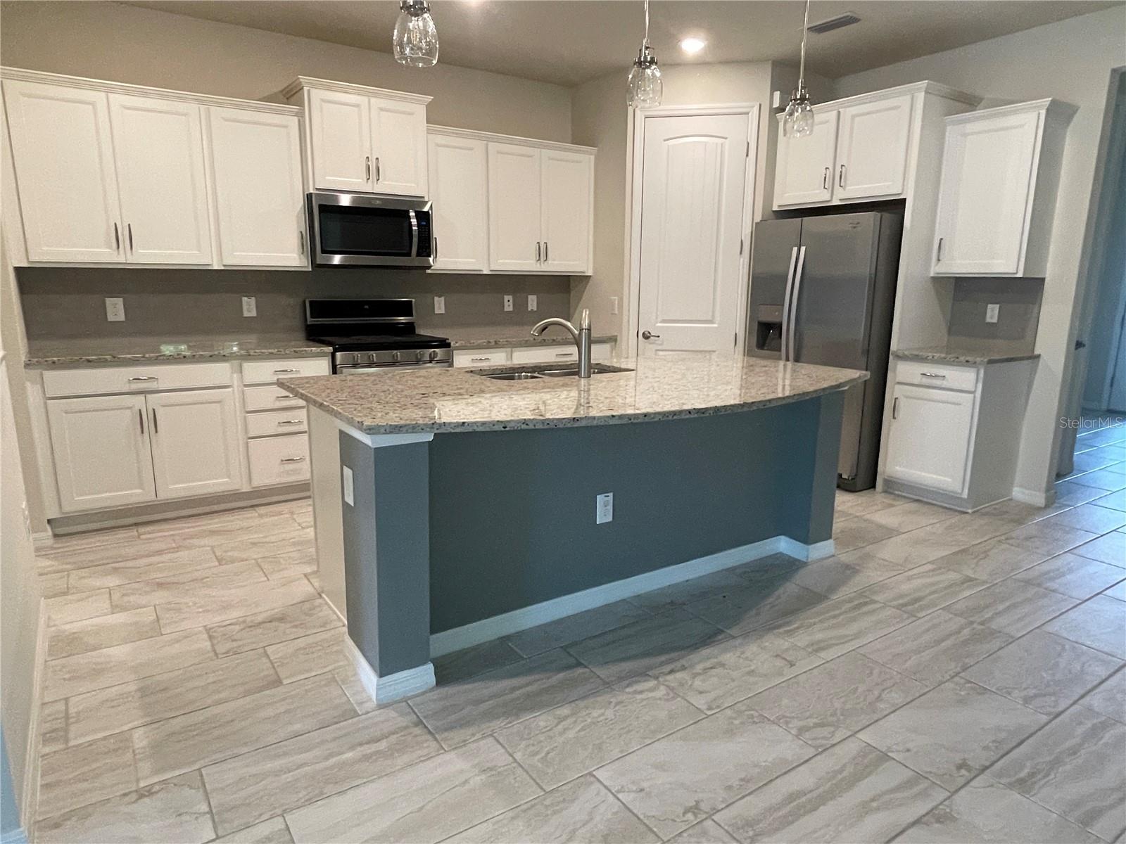 Image 15 of 25 For 12902 Payton Street