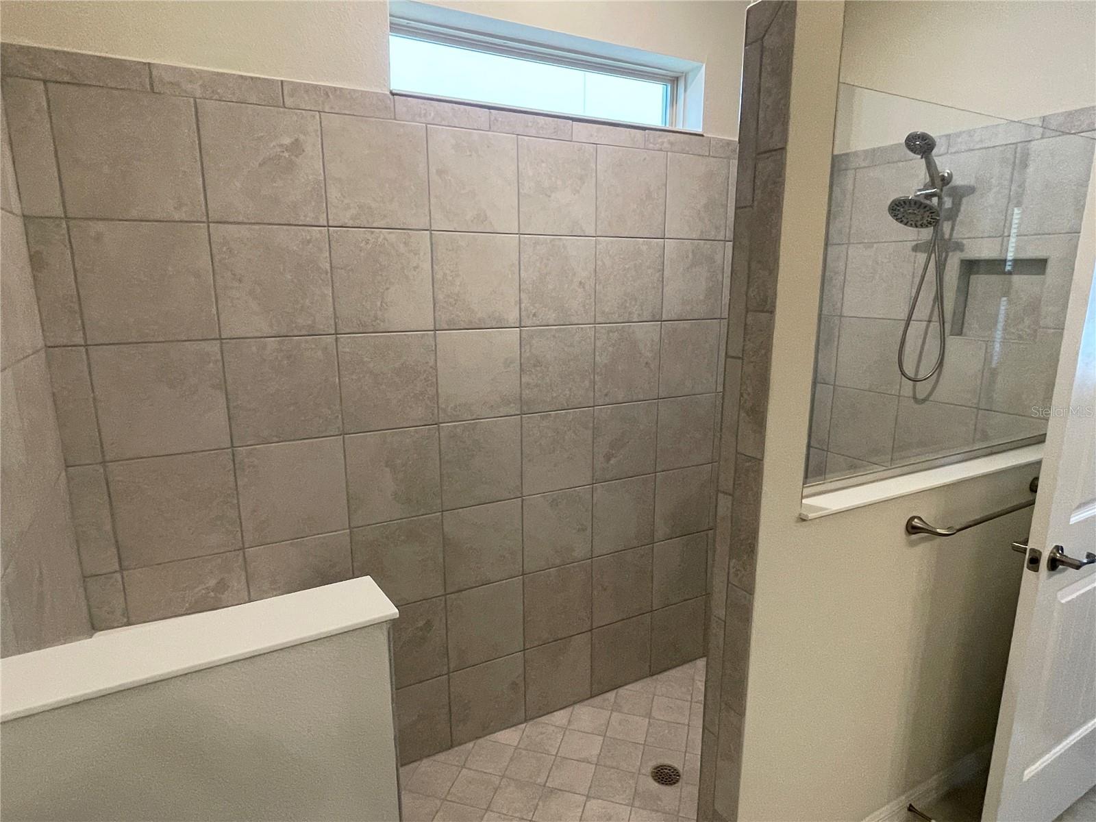 Image 6 of 25 For 12902 Payton Street