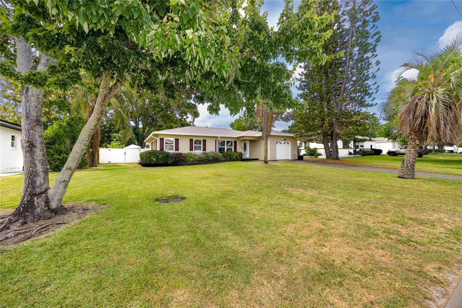 Image 4 of 36 For 119 Hillcrest Avenue