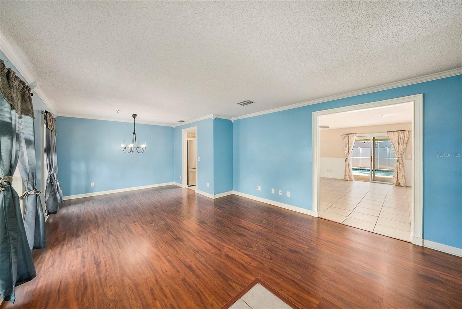 Image 3 of 26 For 16201 Country Crossing Drive