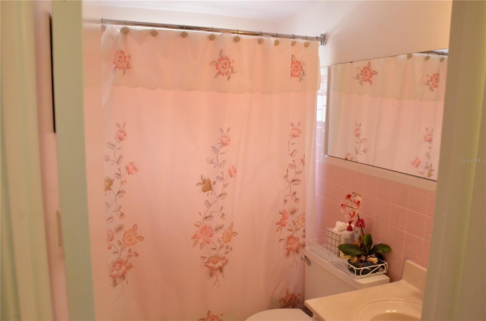 Image 11 of 17 For 4922 Genesis Avenue