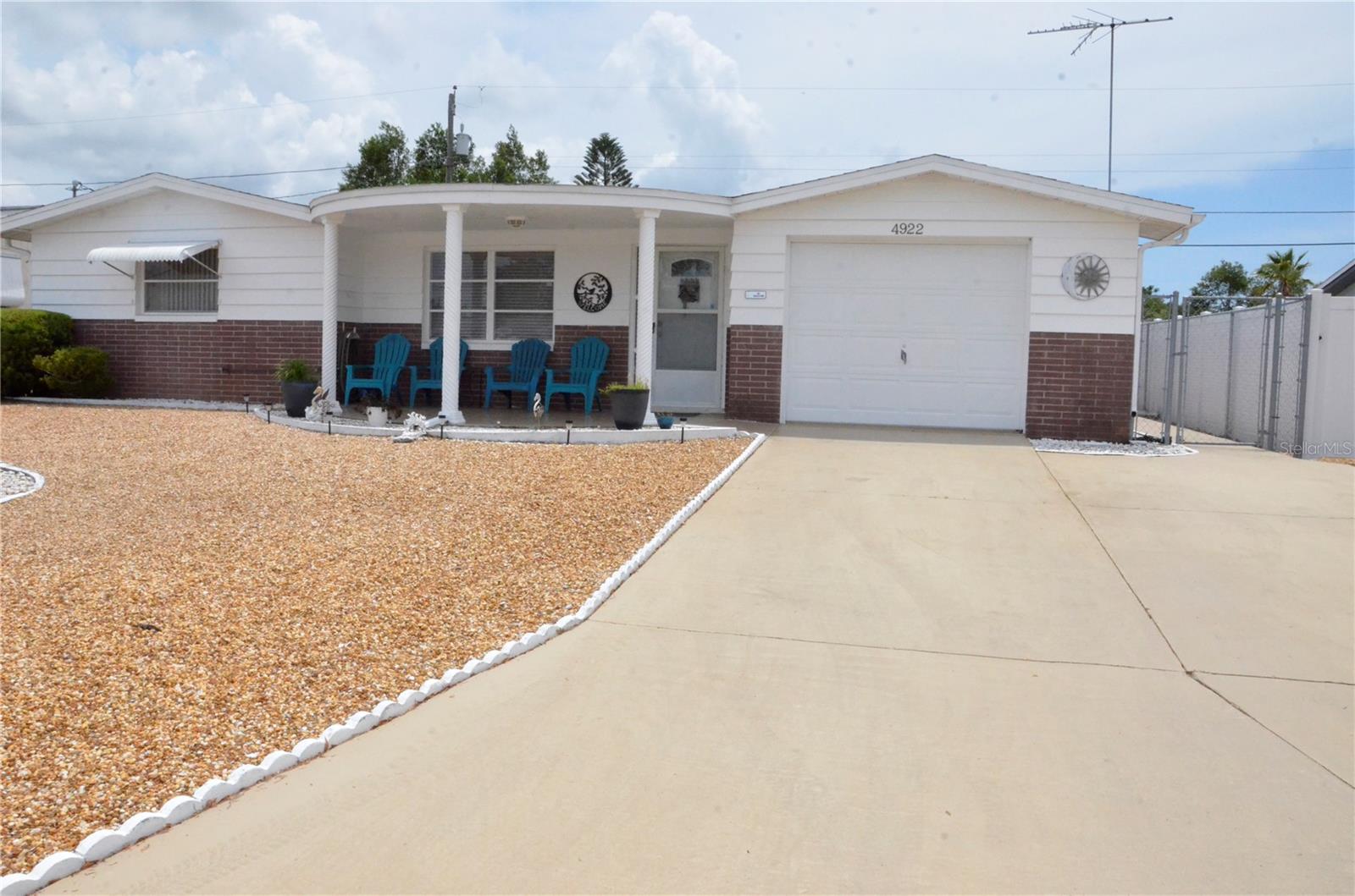 Image 2 of 17 For 4922 Genesis Avenue