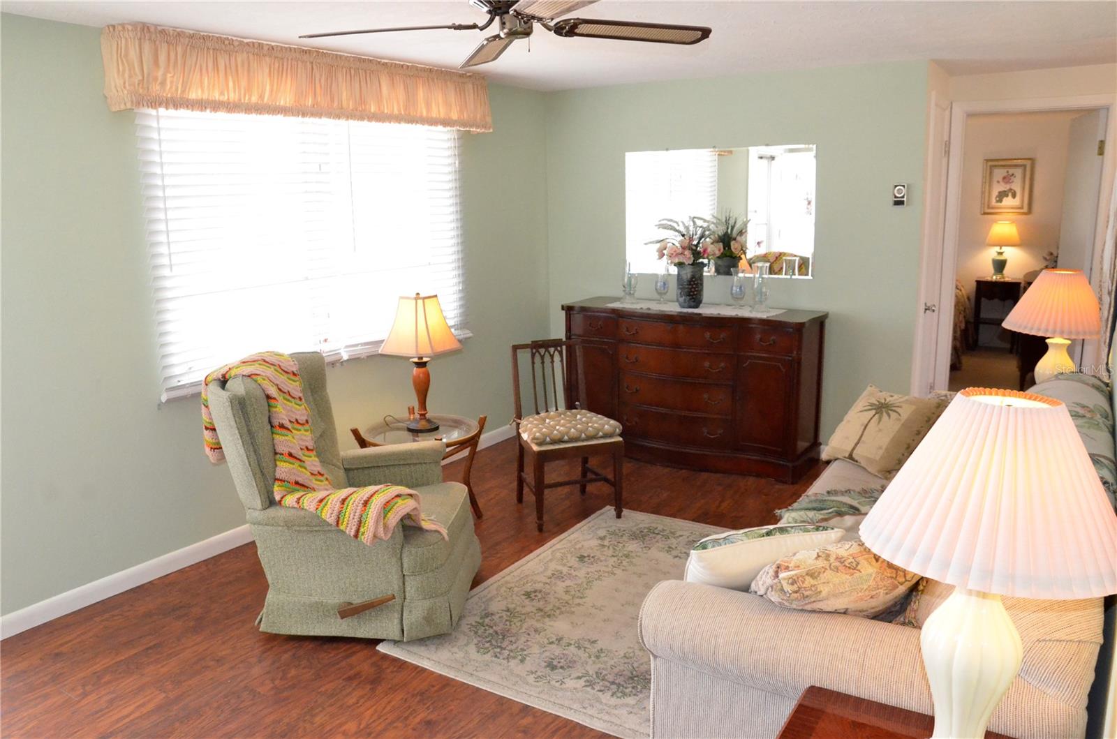 Image 8 of 17 For 4922 Genesis Avenue