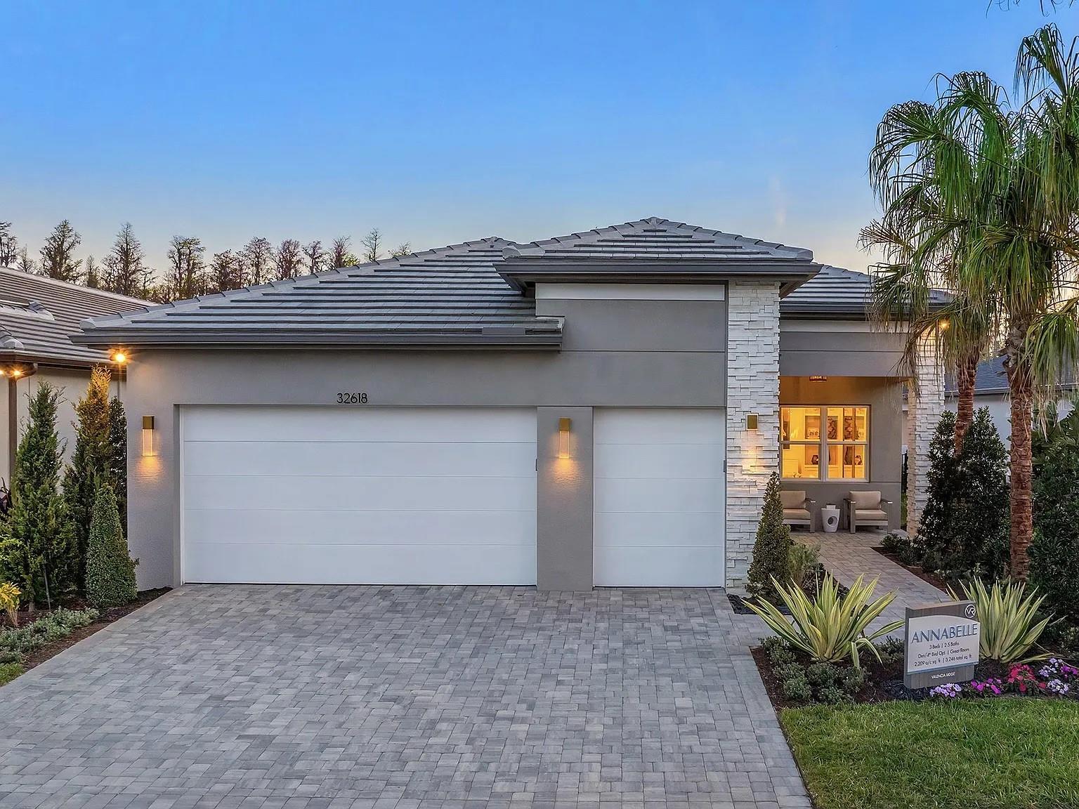 Image 2 of 20 For 32608 Neroli Street