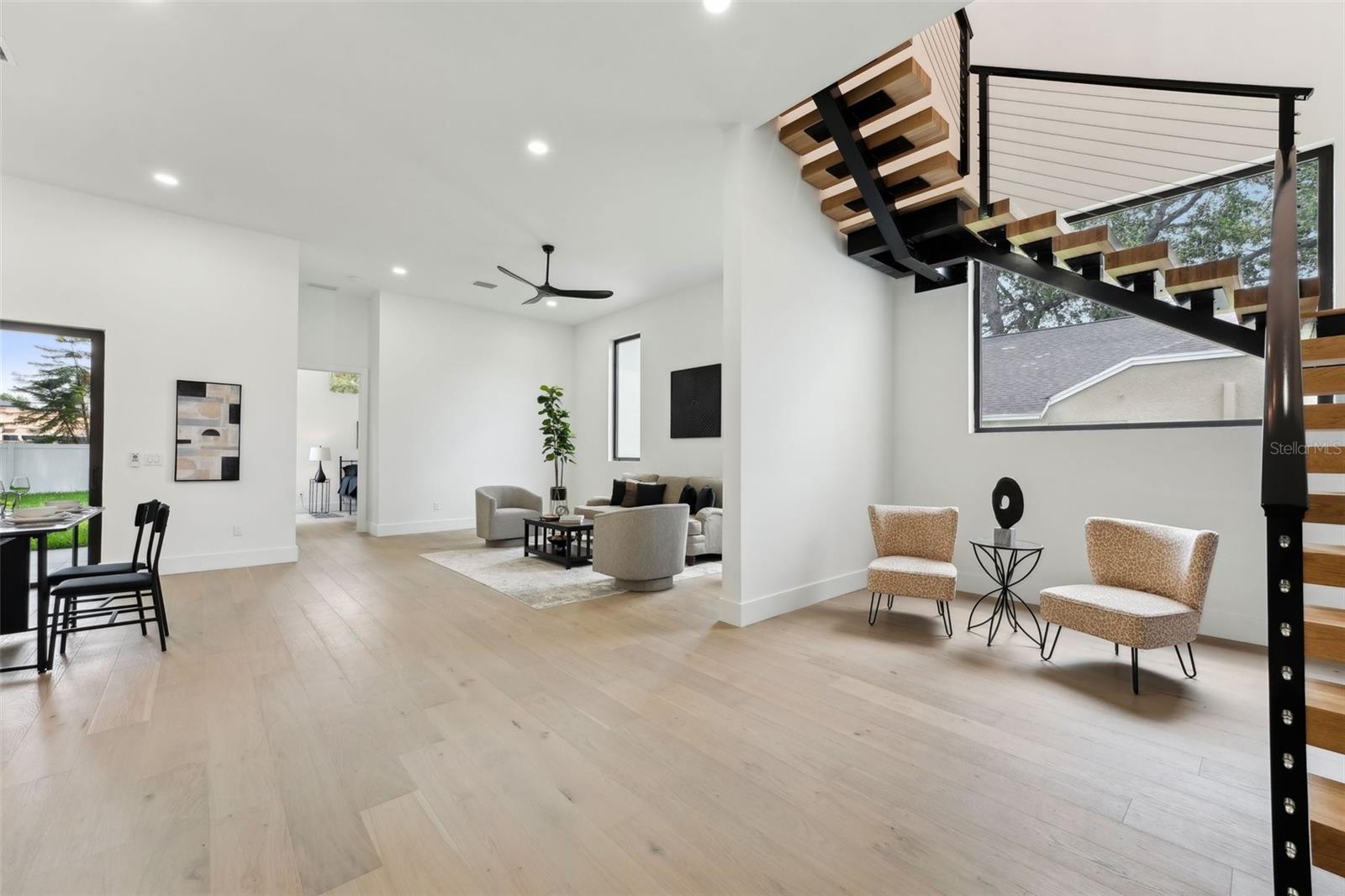 Listing photo id 8 for 3817 San Nicholas Street