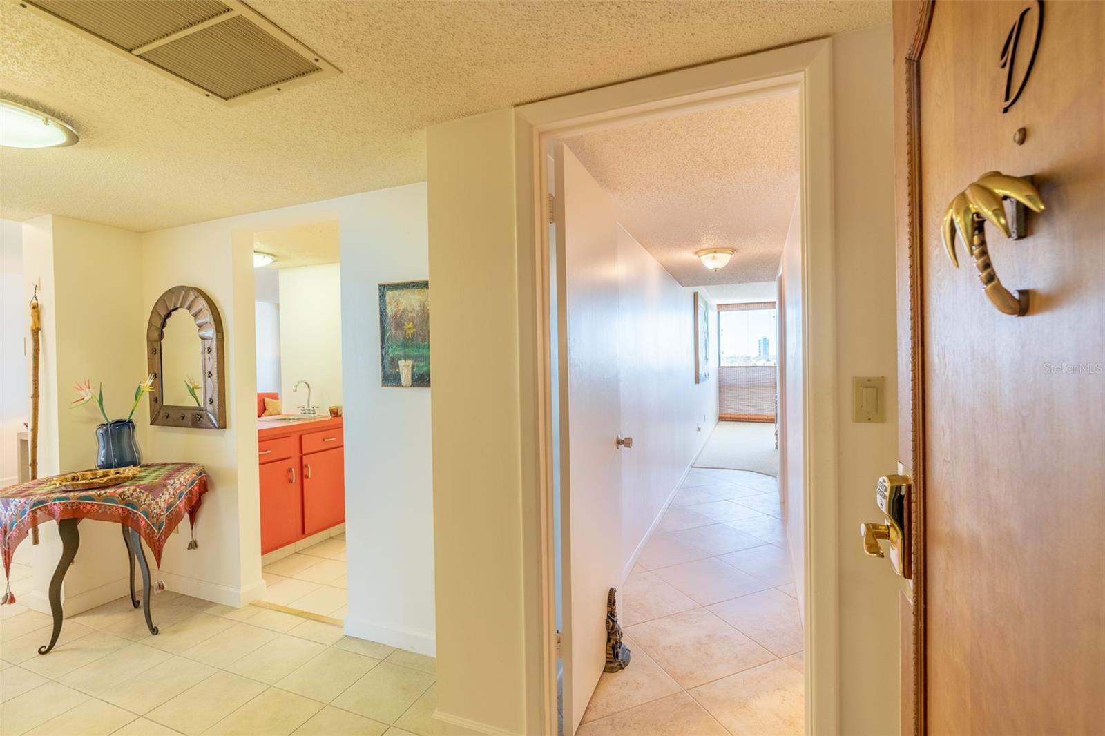 Image 24 of 64 For 80 Rogers Street 6d