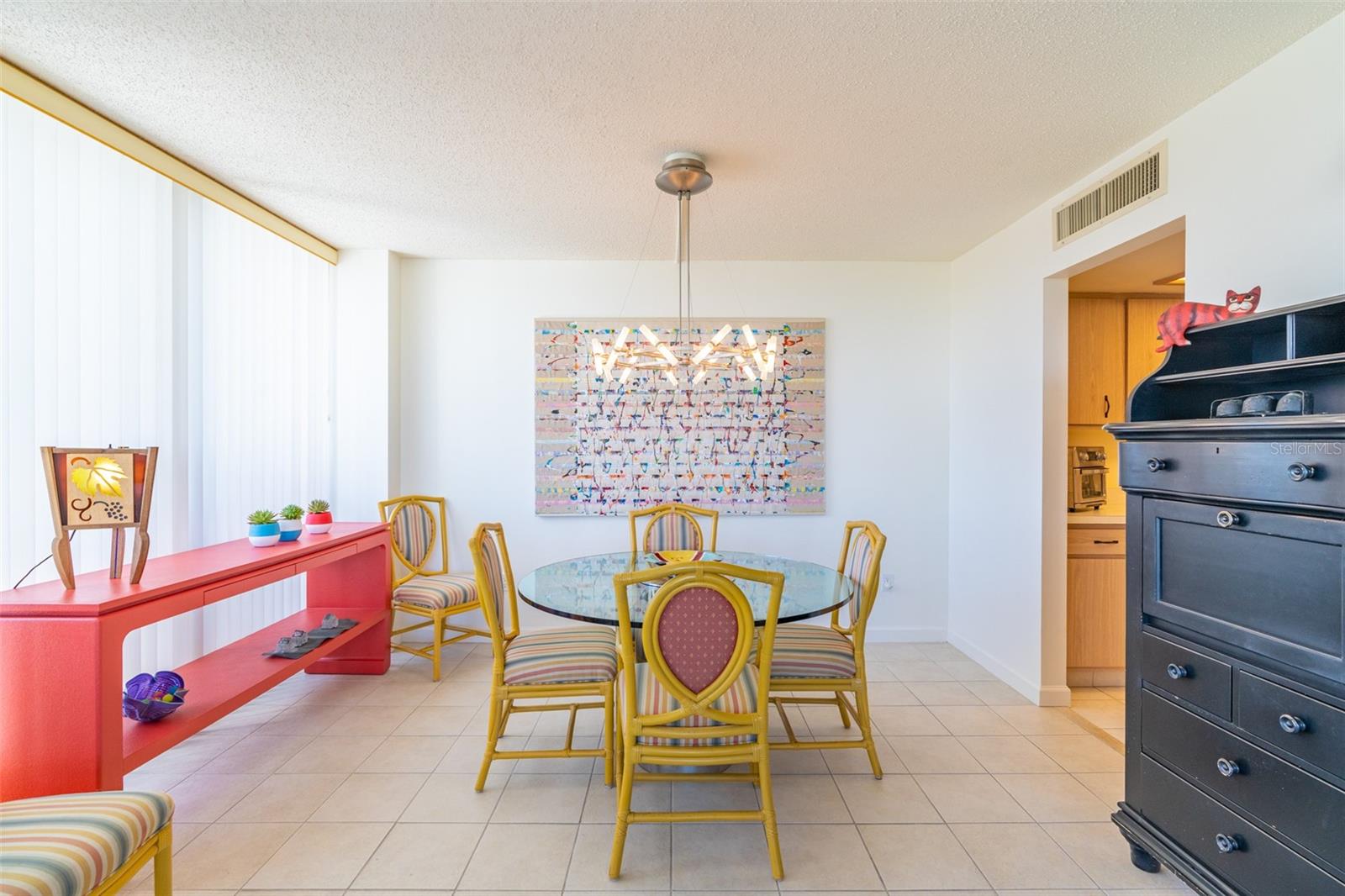 Image 43 of 64 For 80 Rogers Street 6d