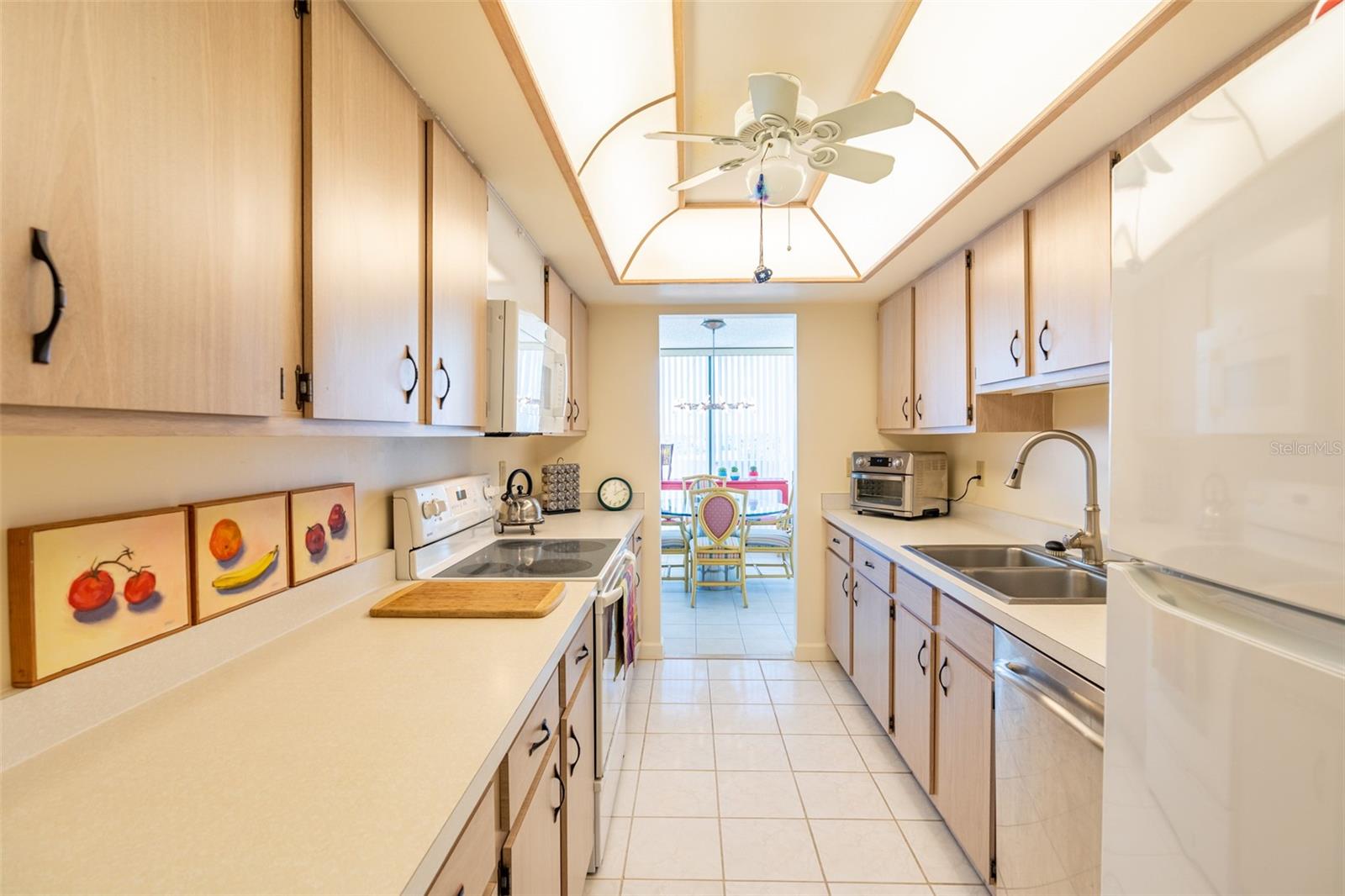 Image 47 of 64 For 80 Rogers Street 6d