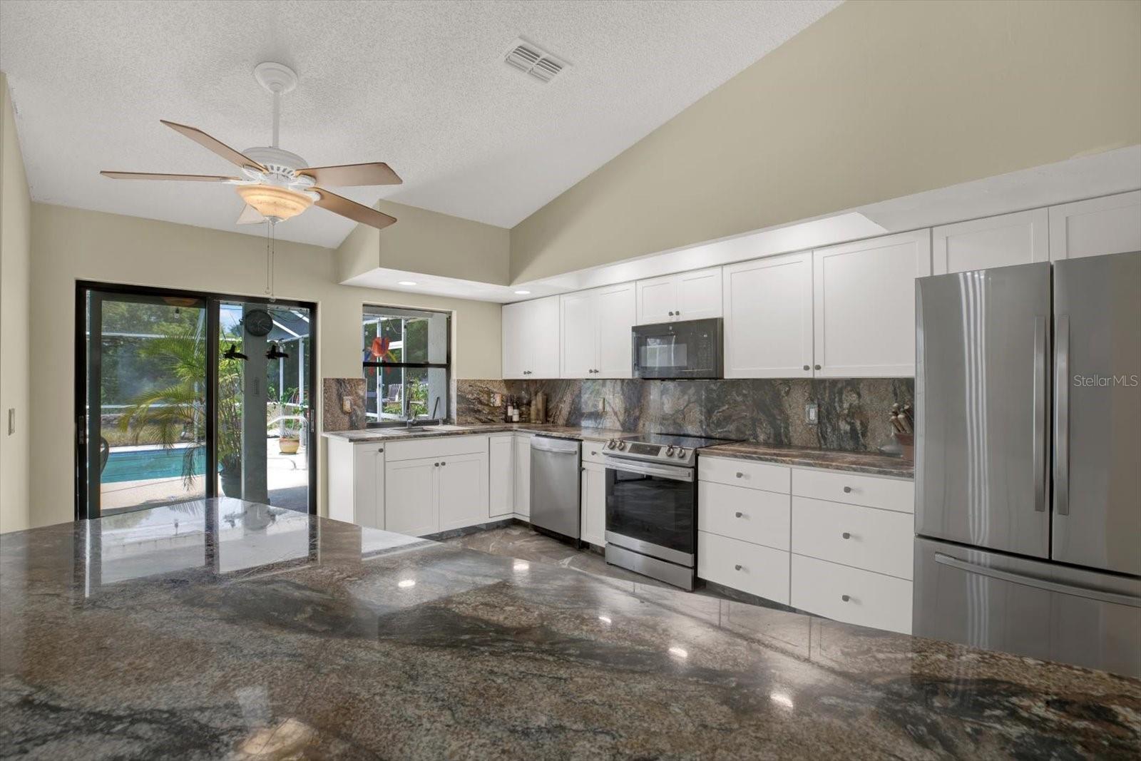Image 10 of 25 For 8737 Beaver Lane