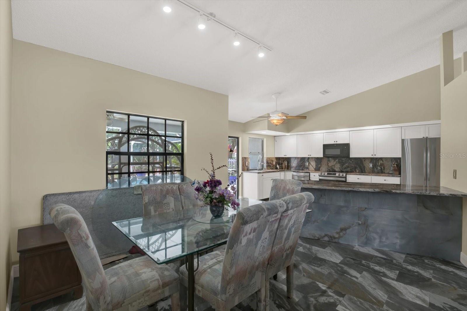 Image 8 of 25 For 8737 Beaver Lane