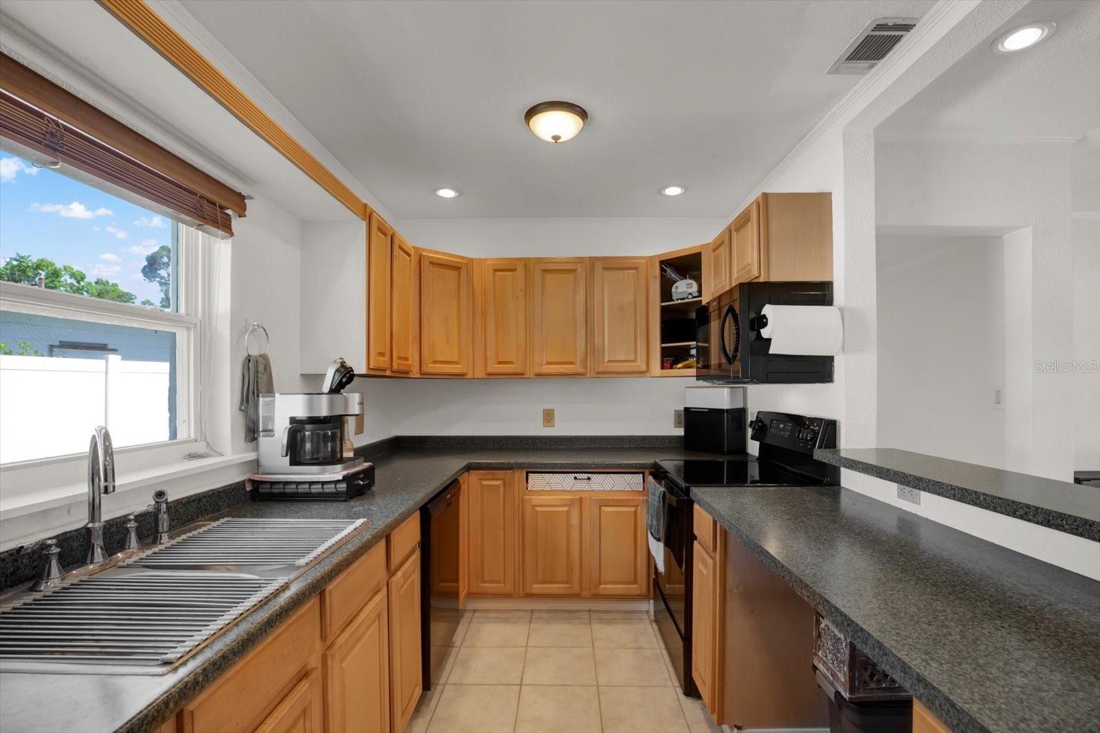 Image 12 of 34 For 3501 63rd Street N
