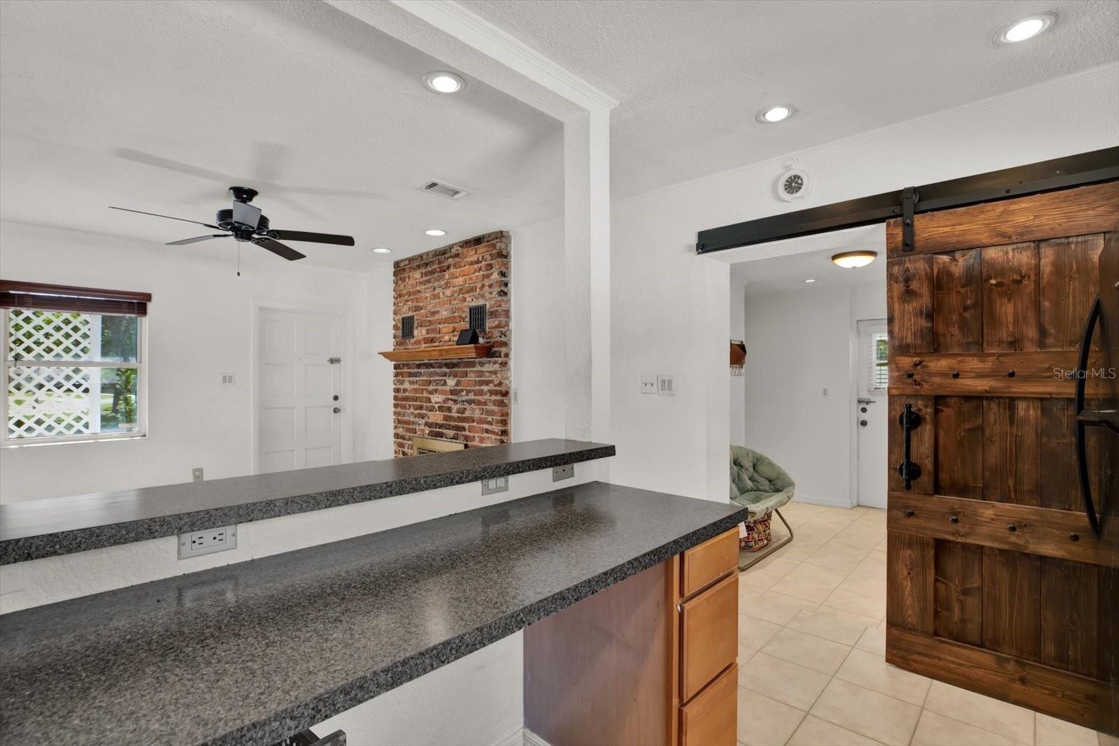 Image 13 of 34 For 3501 63rd Street N