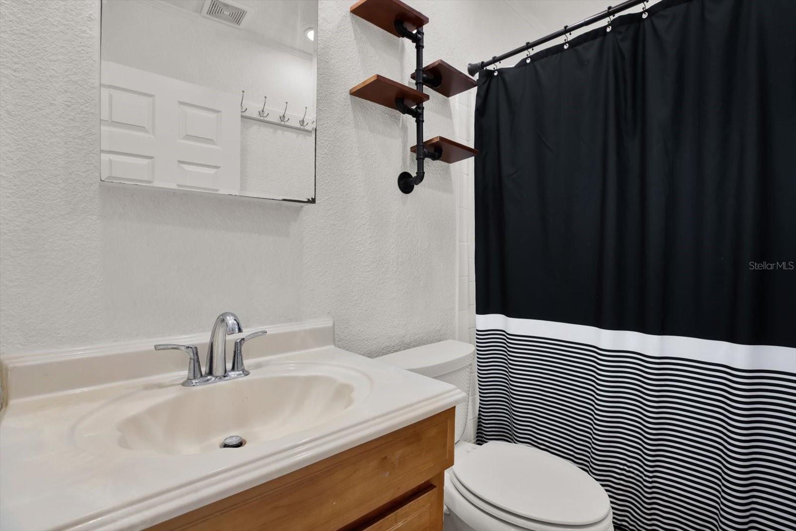 Image 18 of 34 For 3501 63rd Street N
