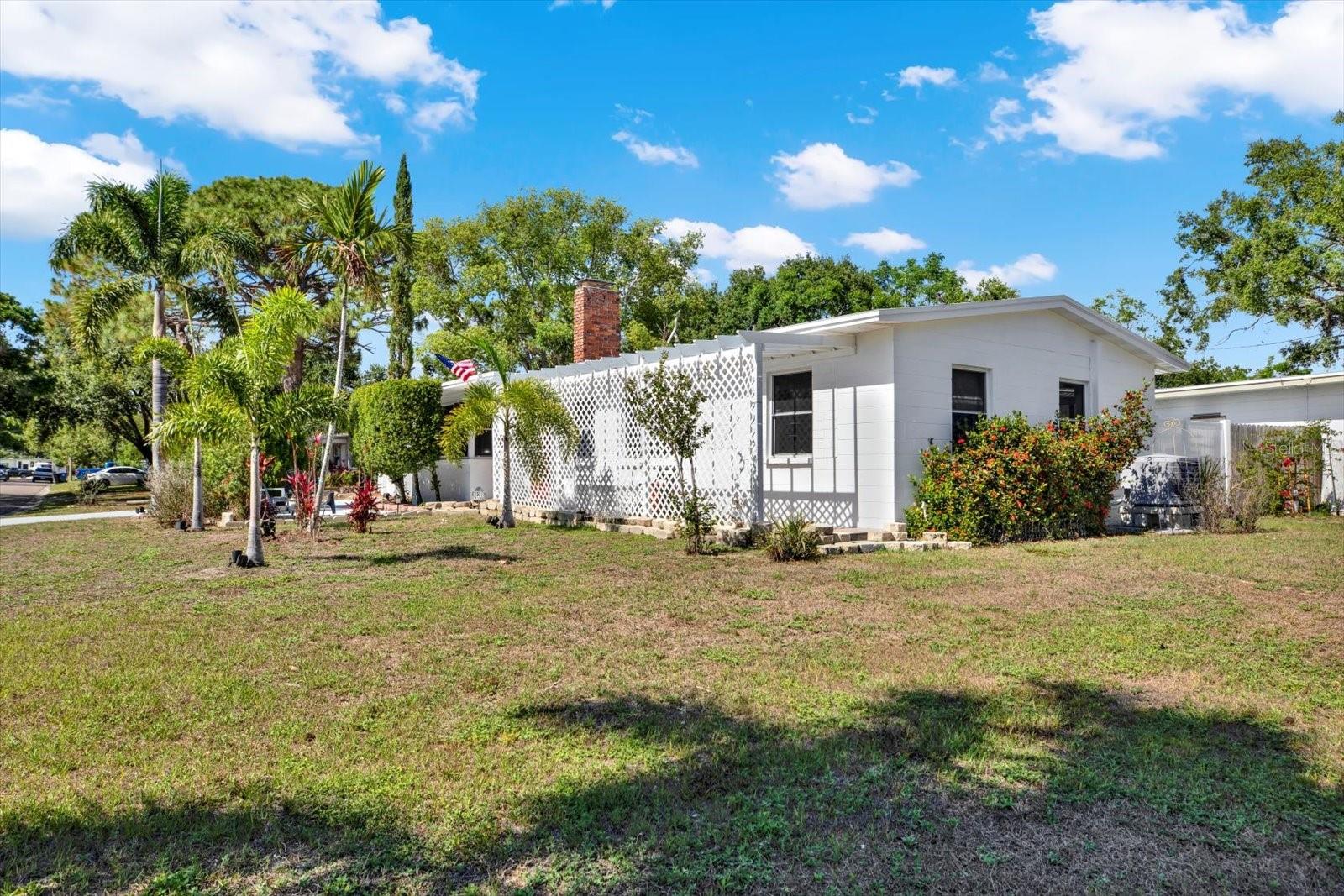 Image 26 of 34 For 3501 63rd Street N