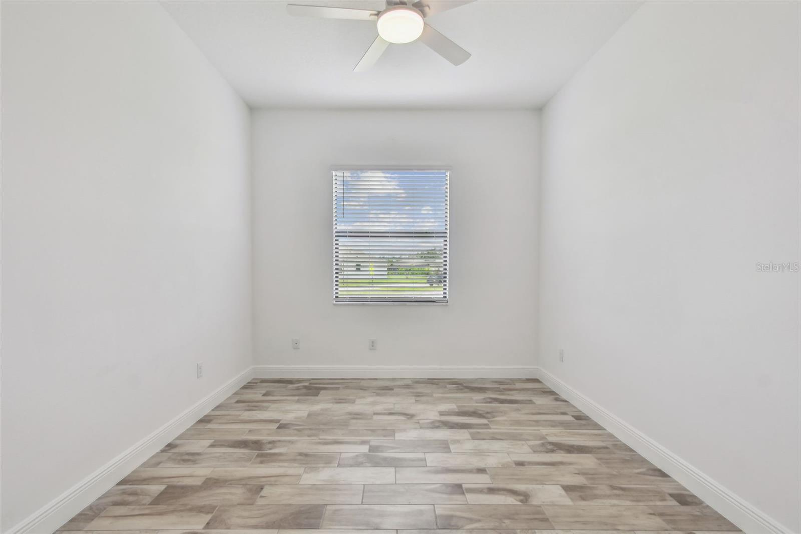 Image 11 of 87 For 12710 Wheatgrass Ct