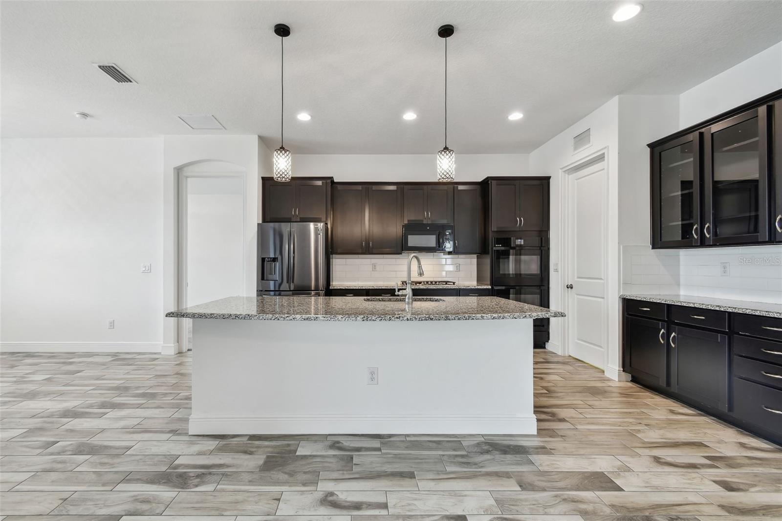 Image 18 of 87 For 12710 Wheatgrass Ct