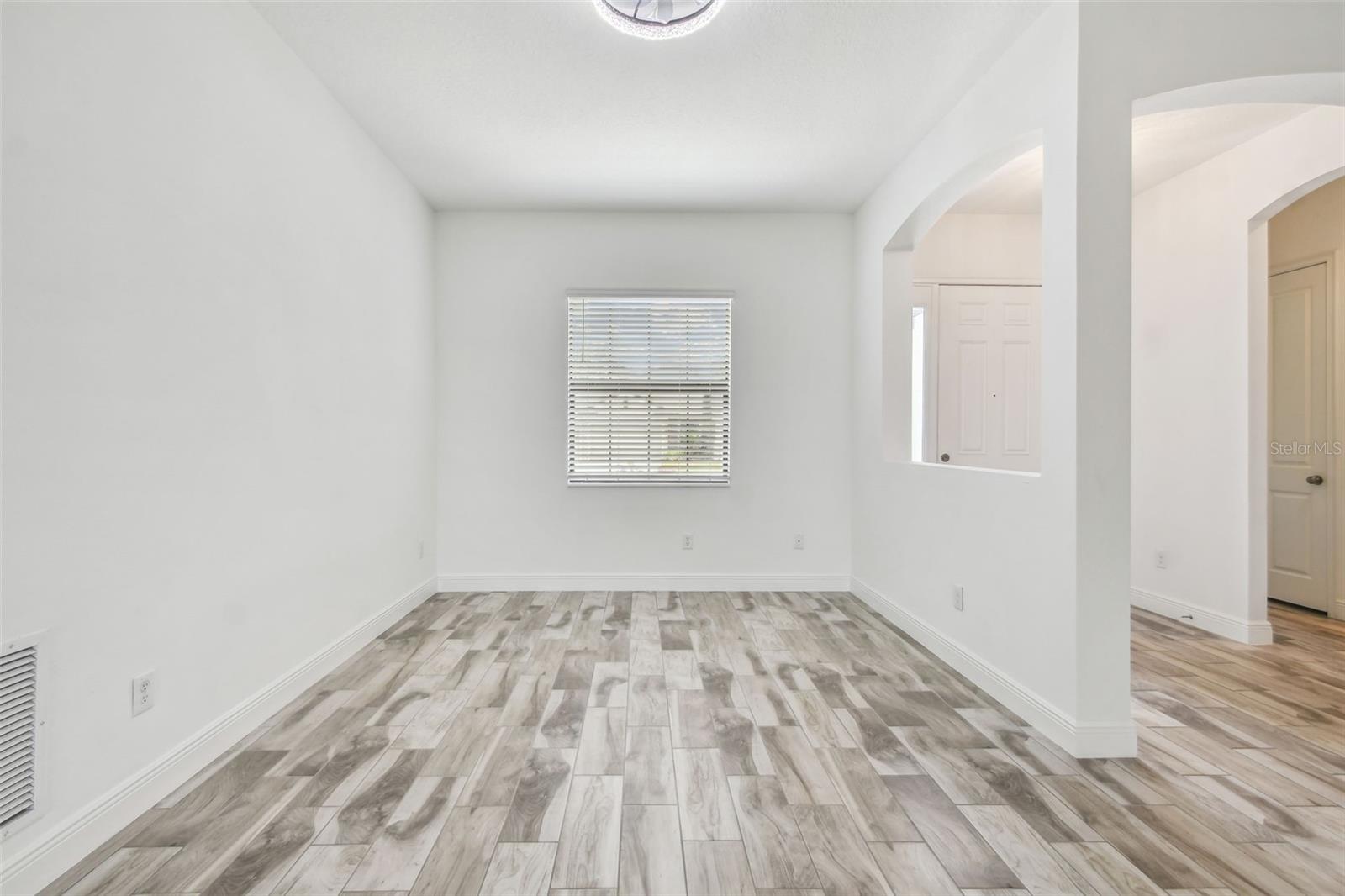 Image 6 of 87 For 12710 Wheatgrass Ct