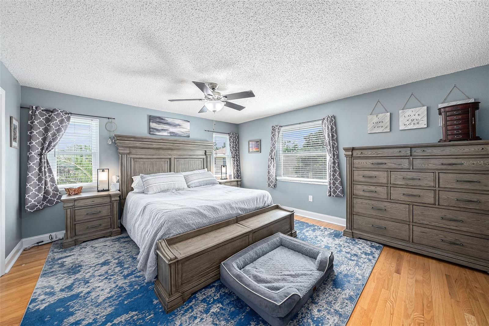 Listing photo id 14 for 1313 Key West Court