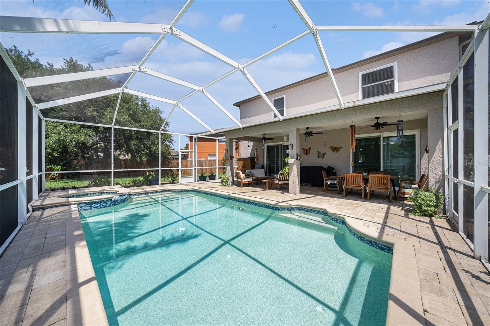 Listing photo id 24 for 1313 Key West Court
