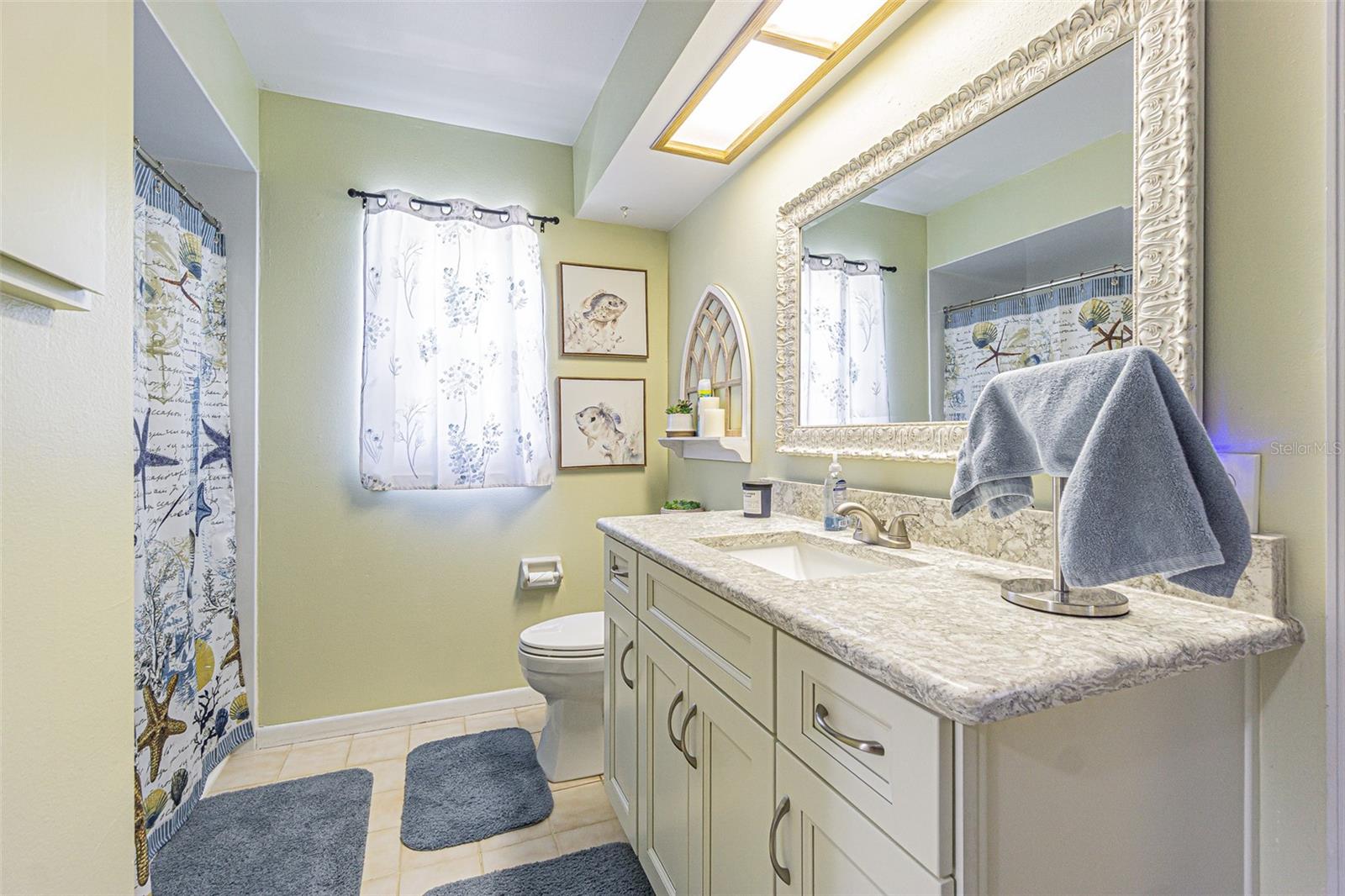 Image 28 of 34 For 9930 121 Street N