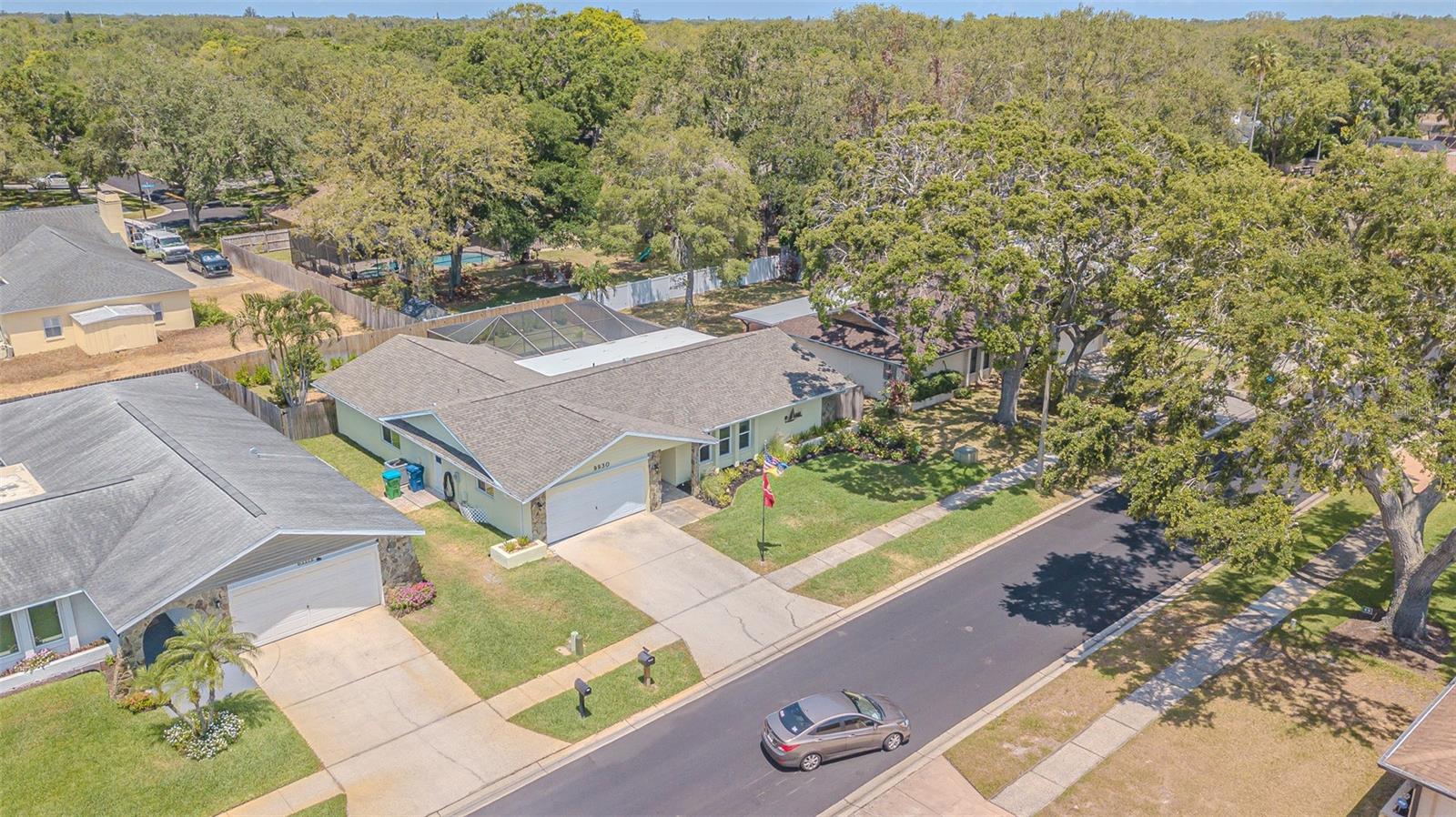 Image 7 of 34 For 9930 121 Street N