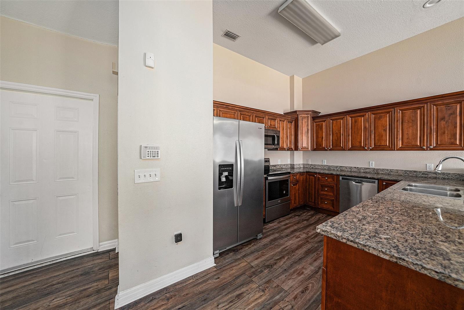 Image 5 of 25 For 9519 Citrus Glen Place