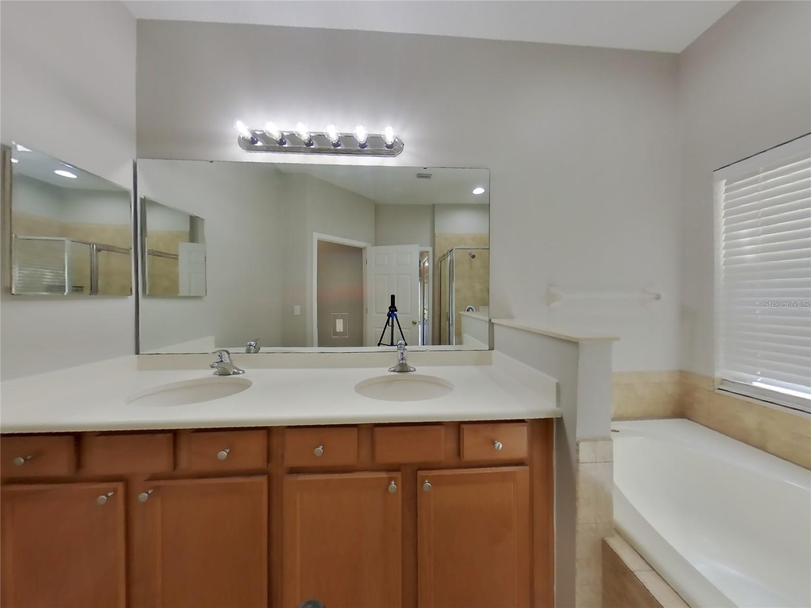 Image 15 of 20 For 1524 Kintla Road