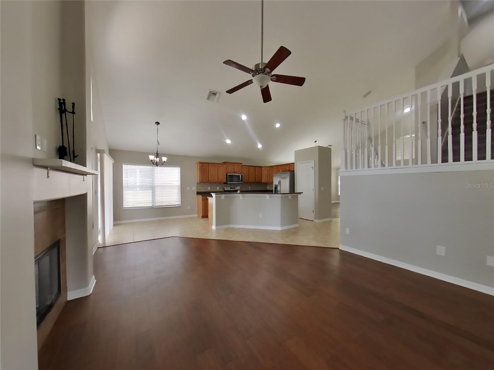 Image 4 of 20 For 1524 Kintla Road