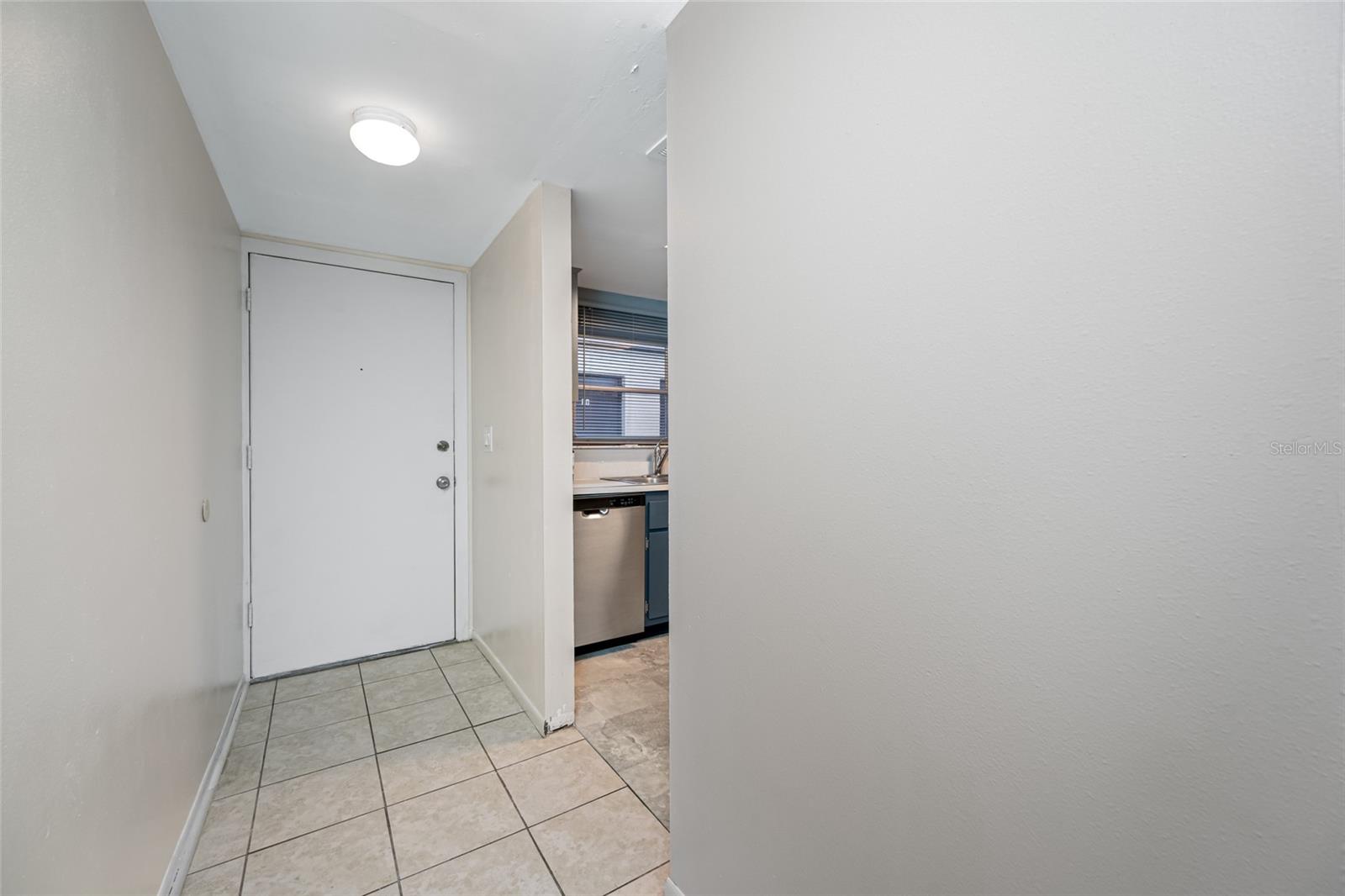 Image 15 of 84 For 1100 Bay Drive 60