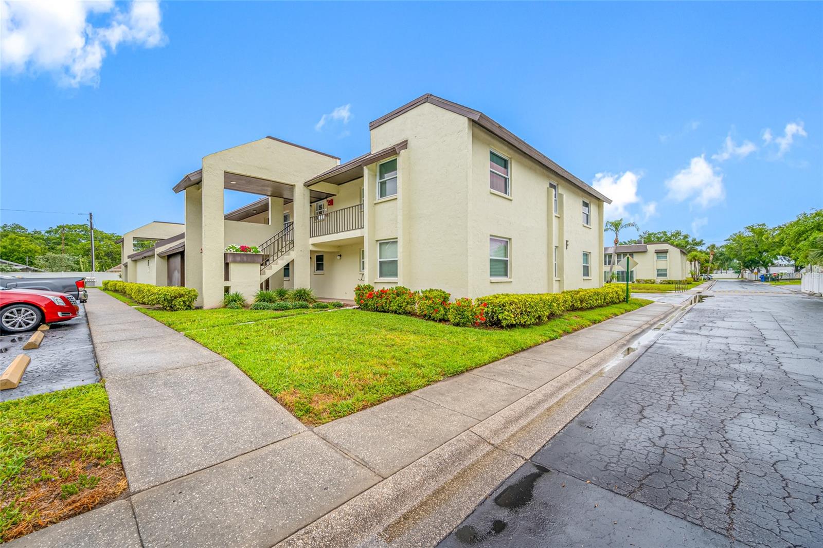 Image 3 of 84 For 1100 Bay Drive 60