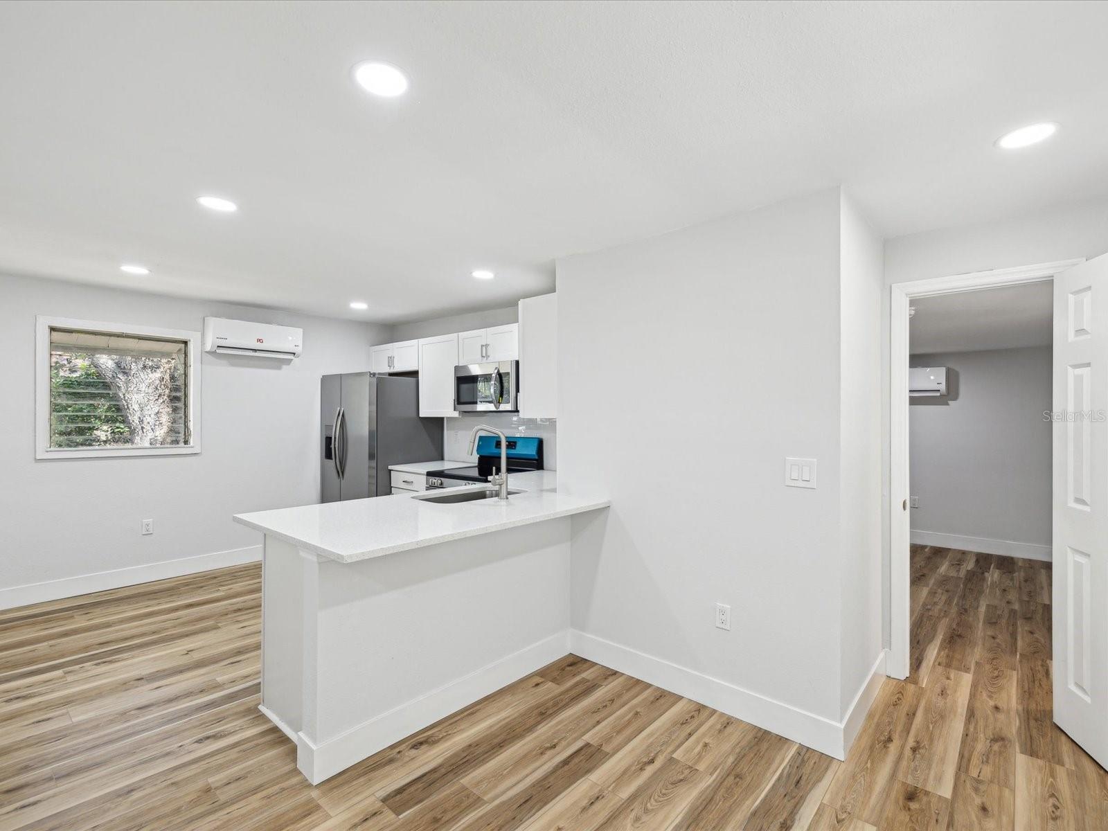 Image 12 of 43 For 7813 Cadillac Avenue