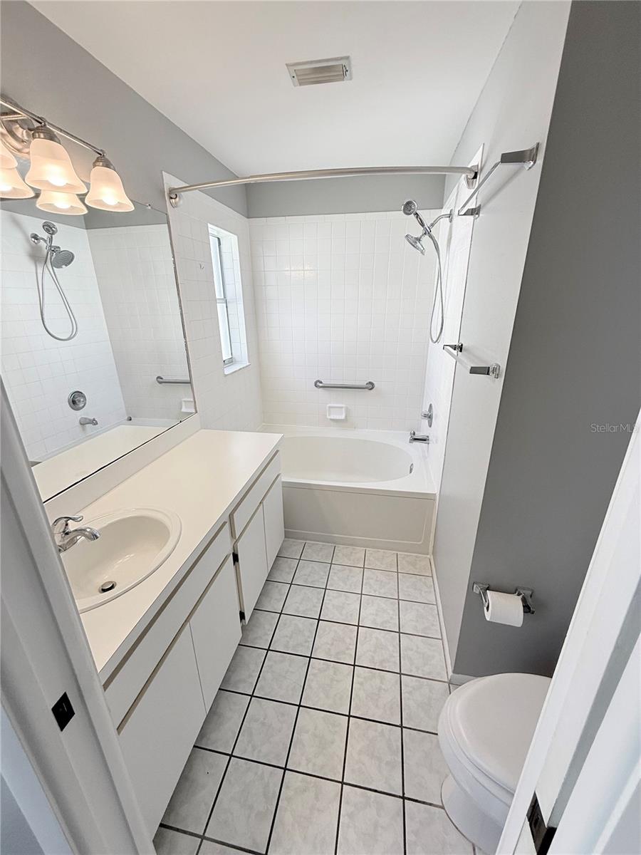 Listing photo id 21 for 11619 Fox Creek Drive
