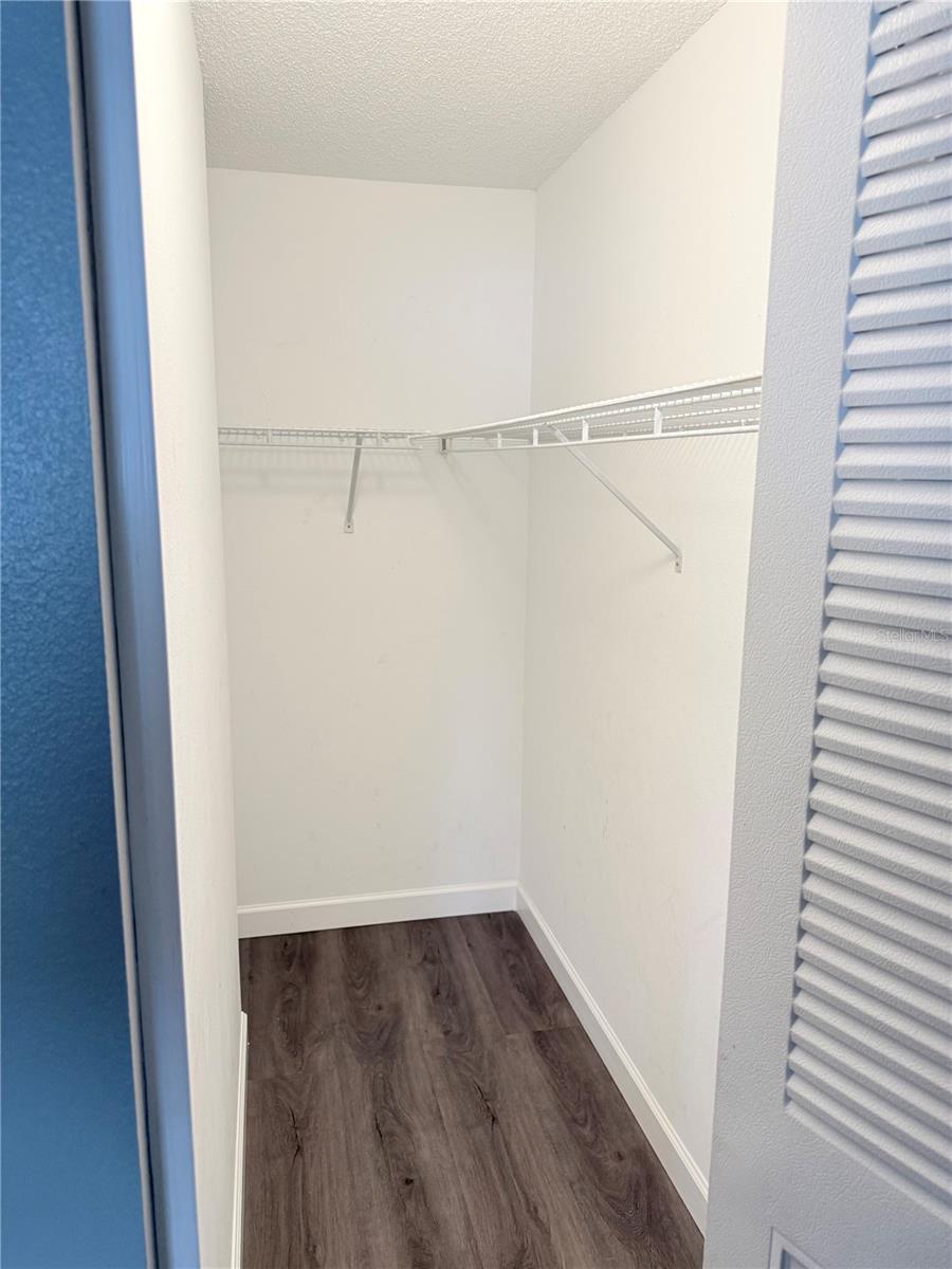 Listing photo id 25 for 11619 Fox Creek Drive