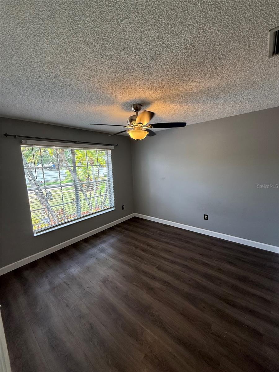 Listing photo id 29 for 11619 Fox Creek Drive