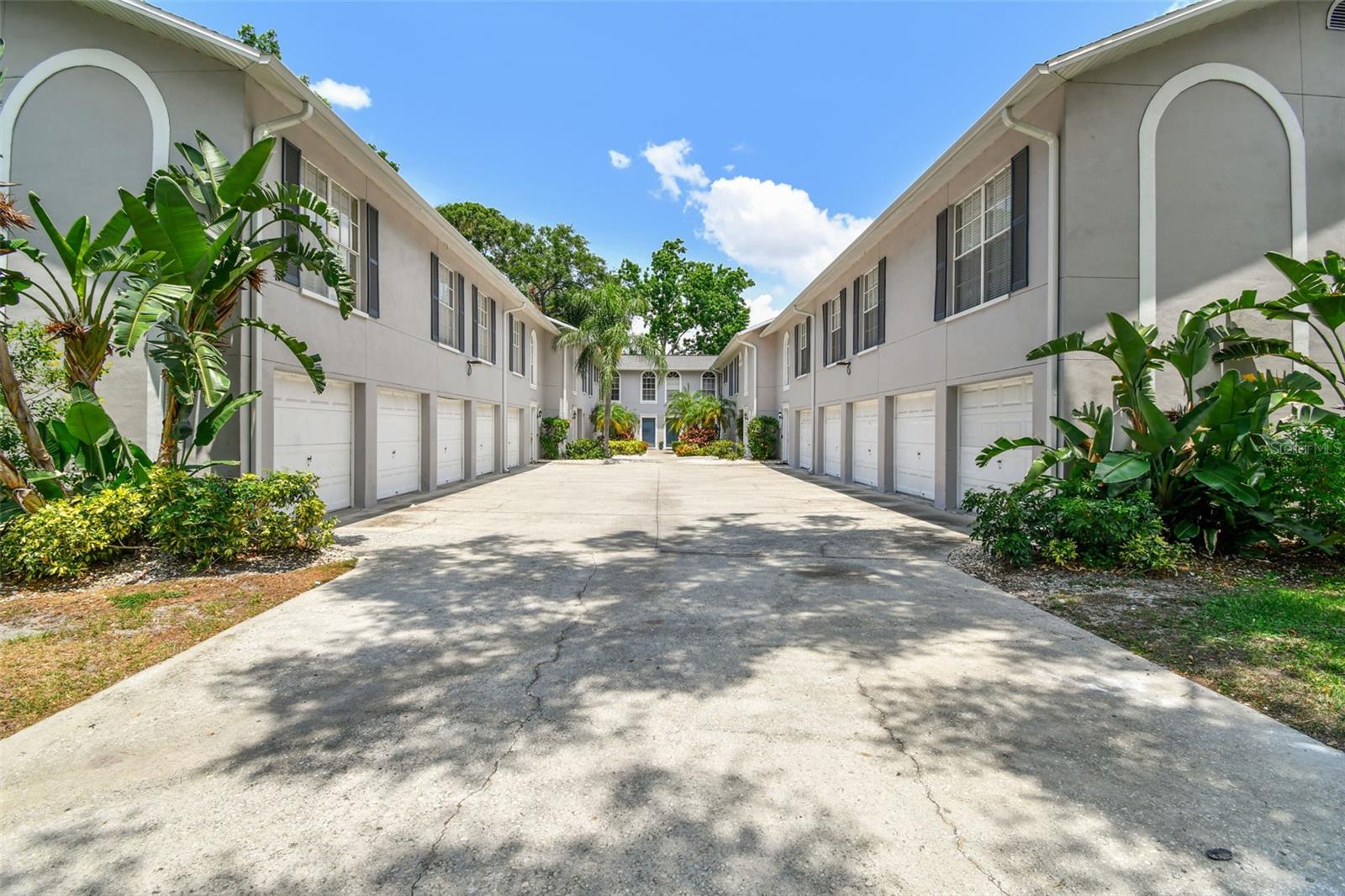 Image 16 of 20 For 3205 De Leon Street F